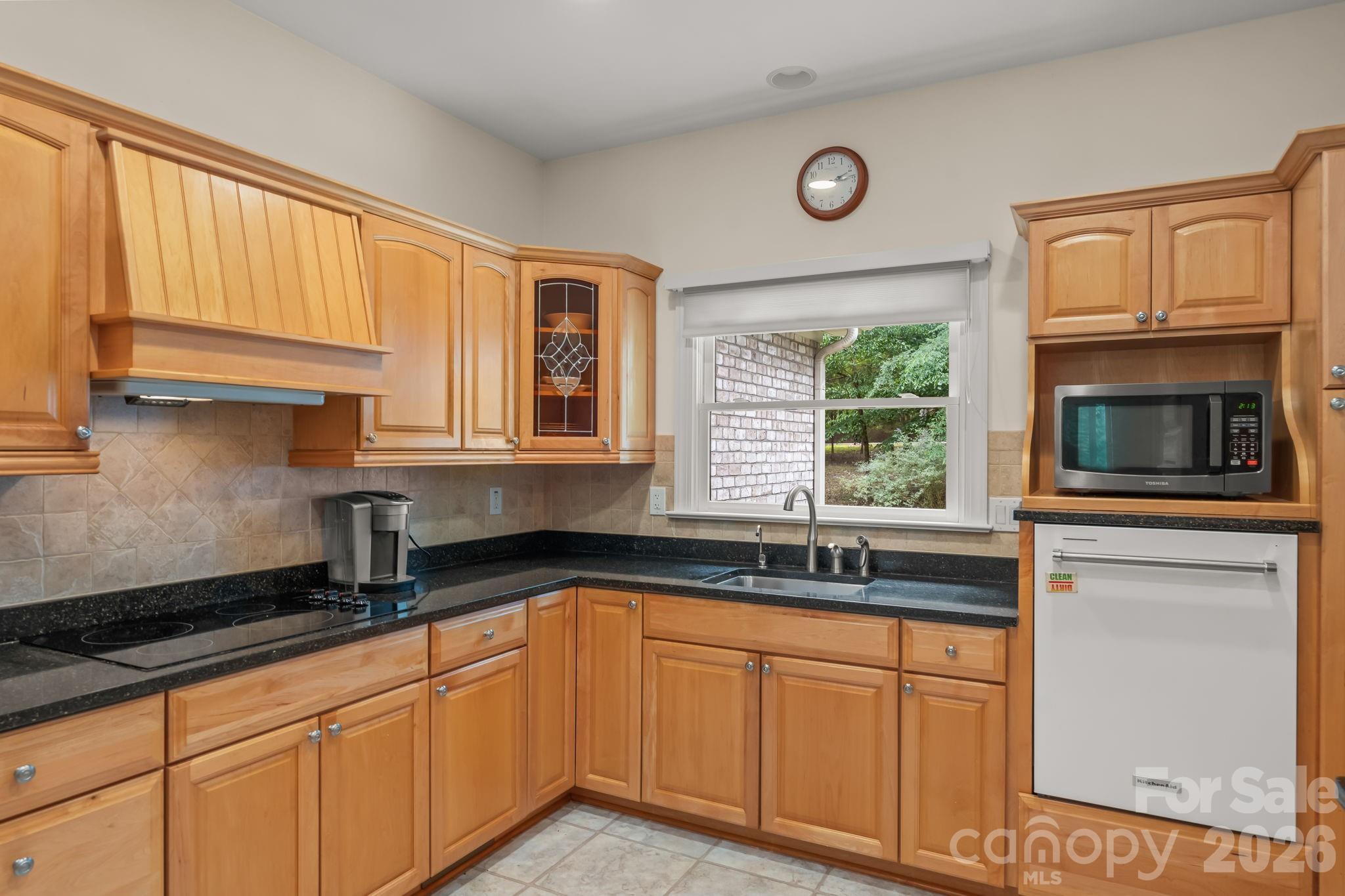 434 Yachtsman Point — Lexington