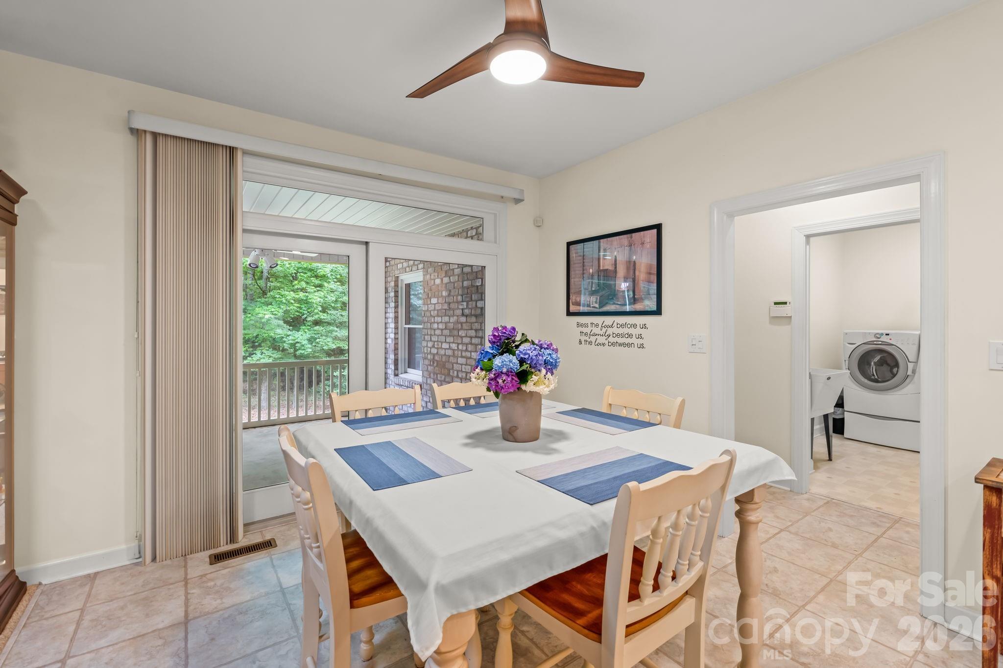 434 Yachtsman Point — Lexington