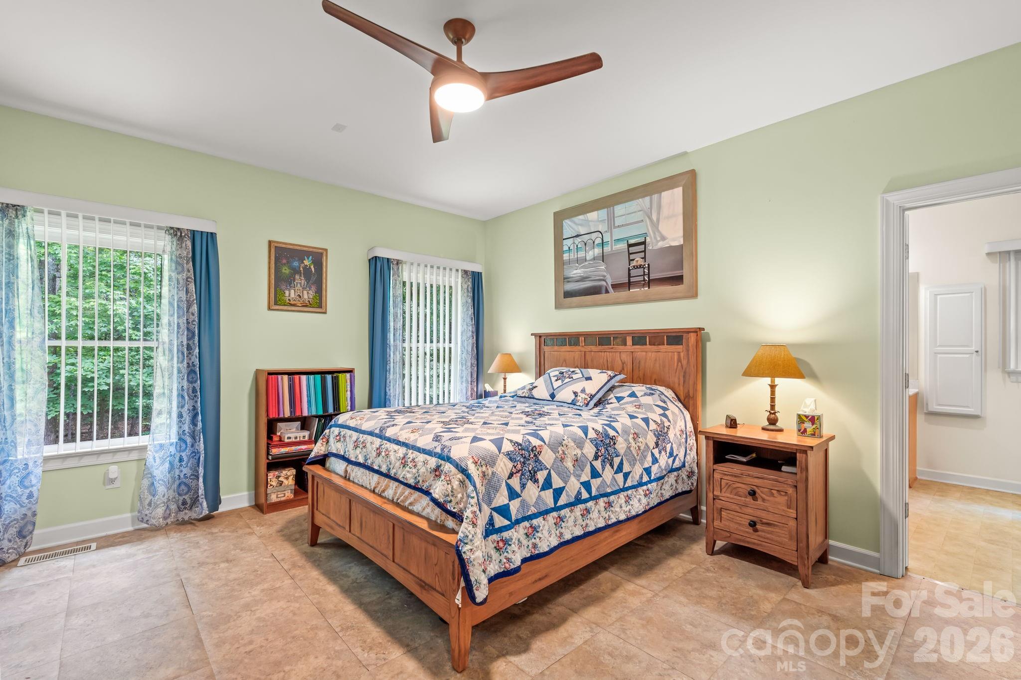 434 Yachtsman Point — Lexington