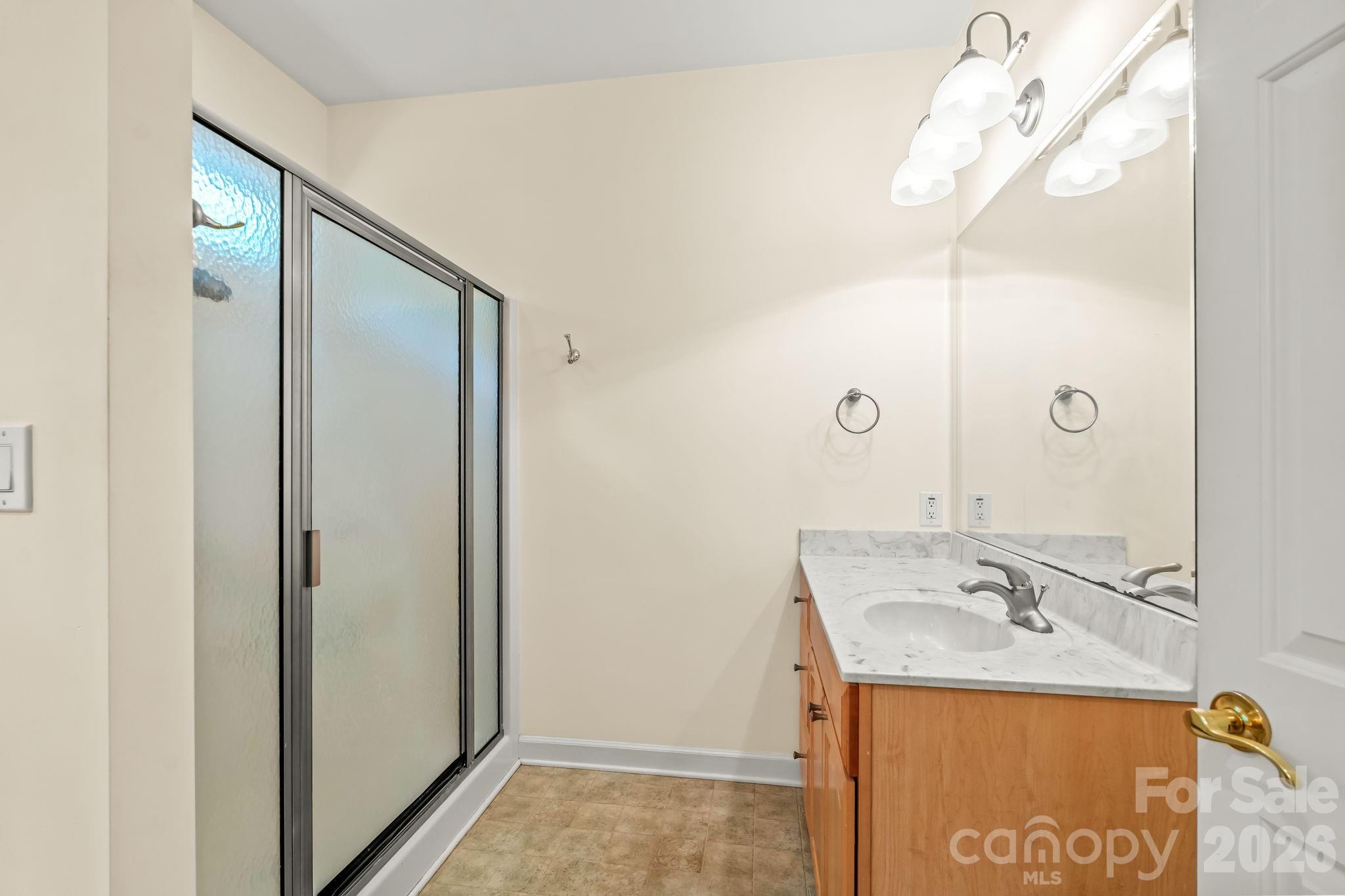 434 Yachtsman Point — Lexington