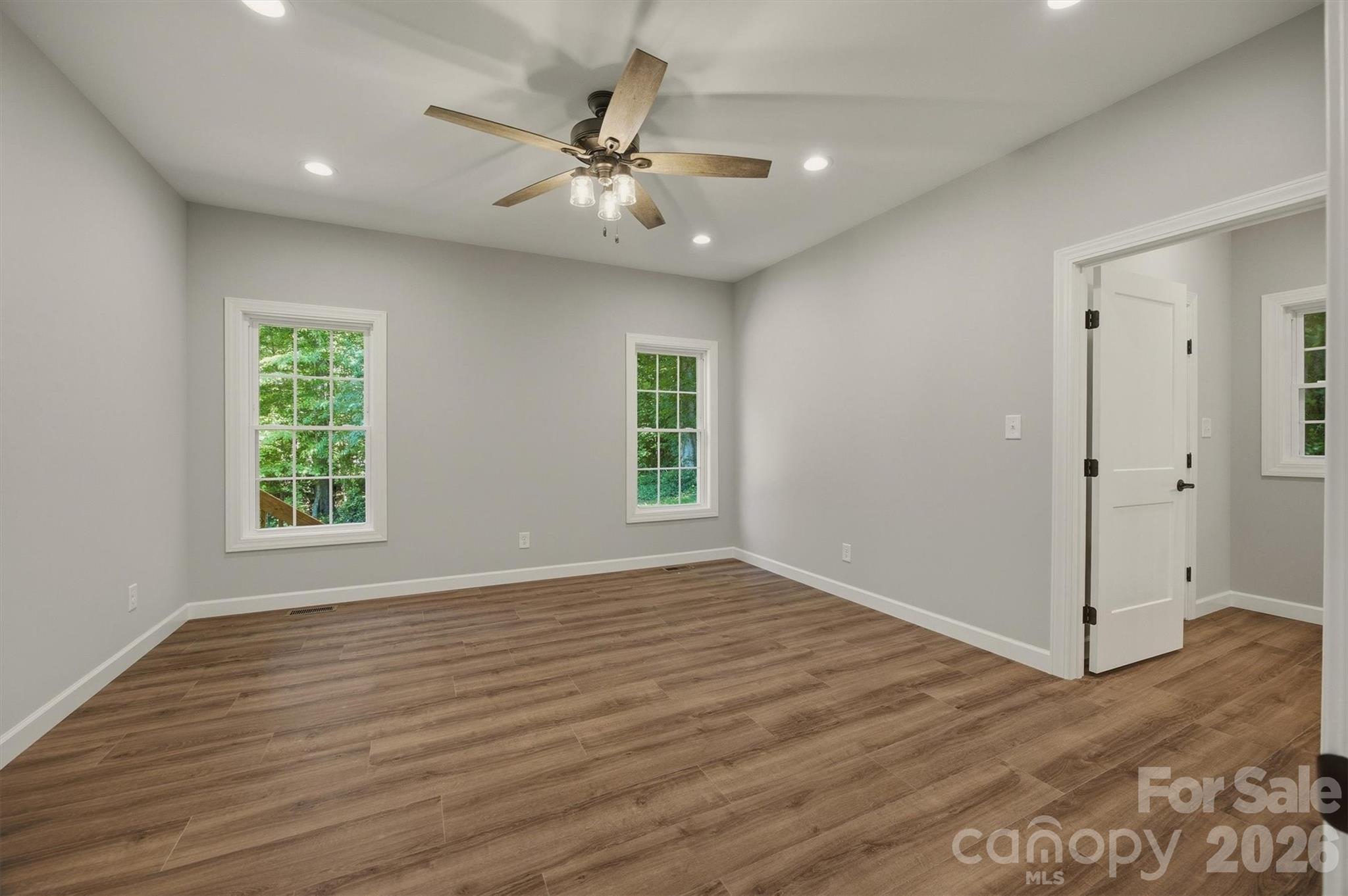 107 Meadow View Street — Morganton