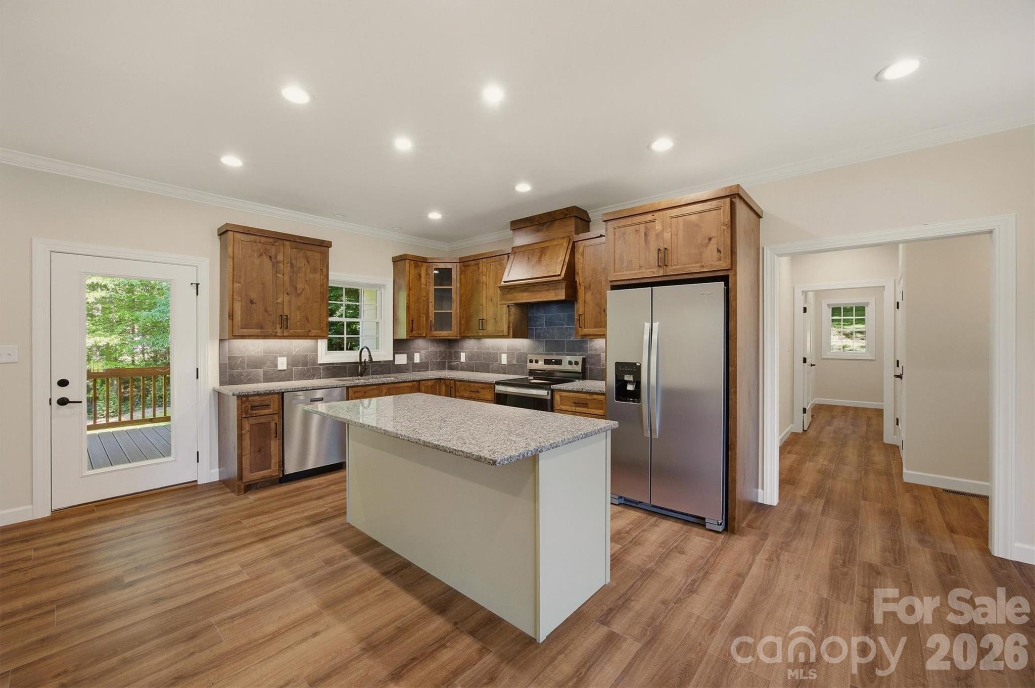 107 Meadow View Street — Morganton