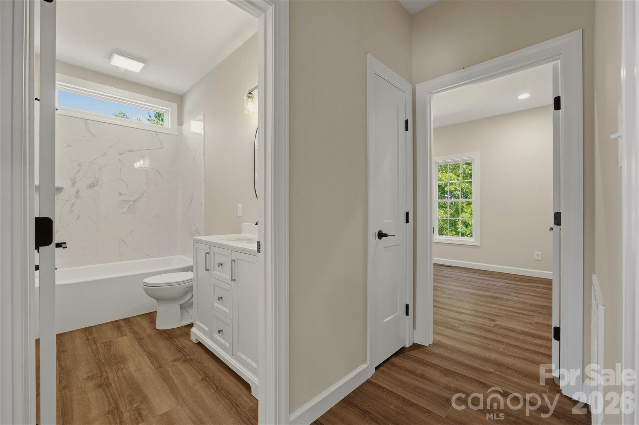 107 Meadow View Street — Morganton