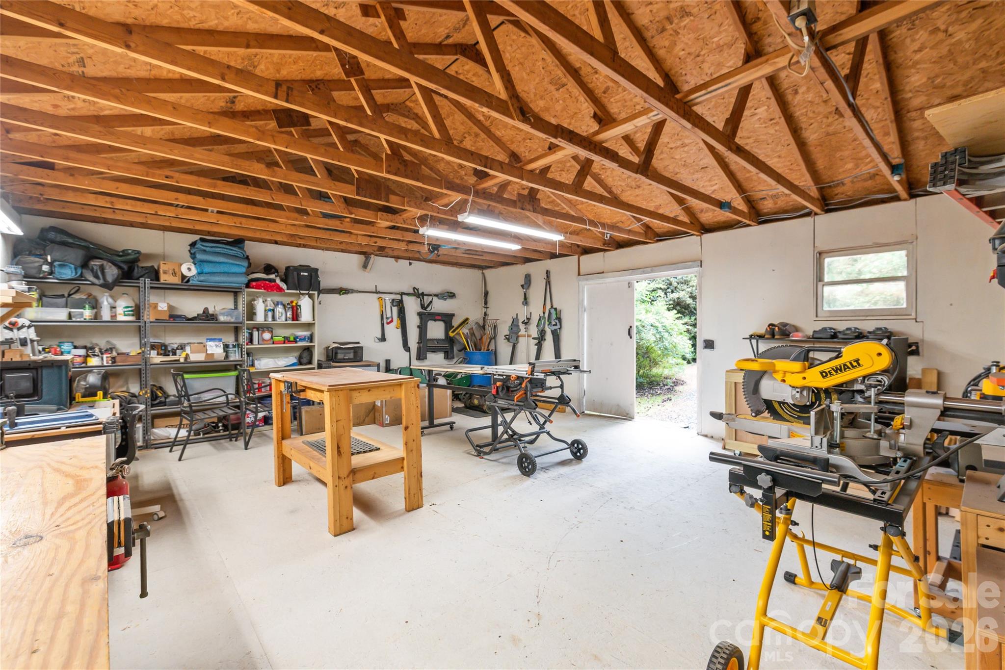 7012 Knotty Pine Road — Waxhaw