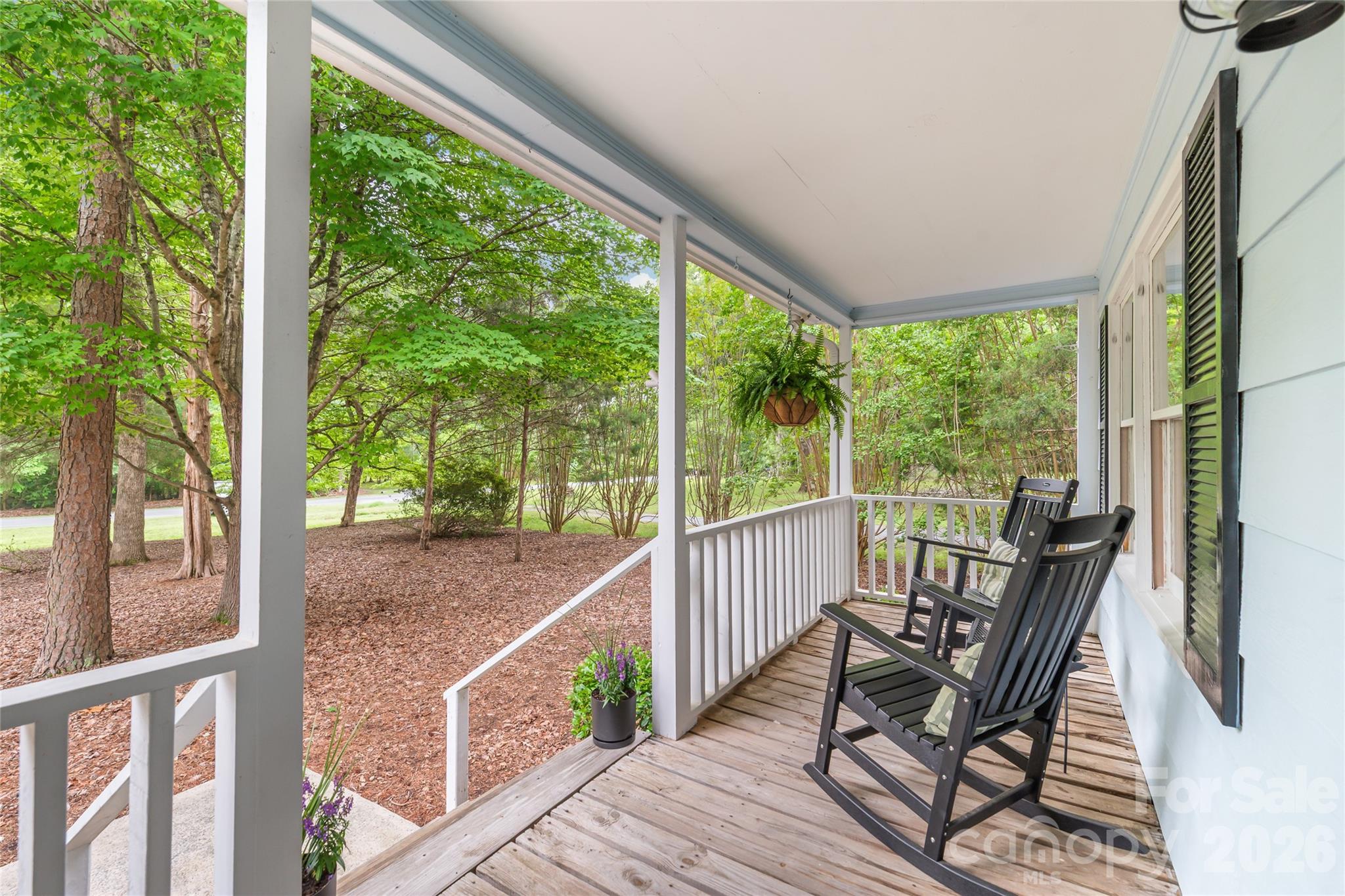 7012 Knotty Pine Road — Waxhaw