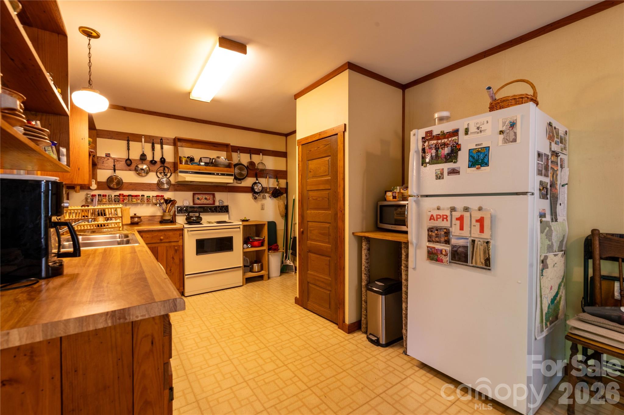 60 Virgels Mountain Road — Burnsville