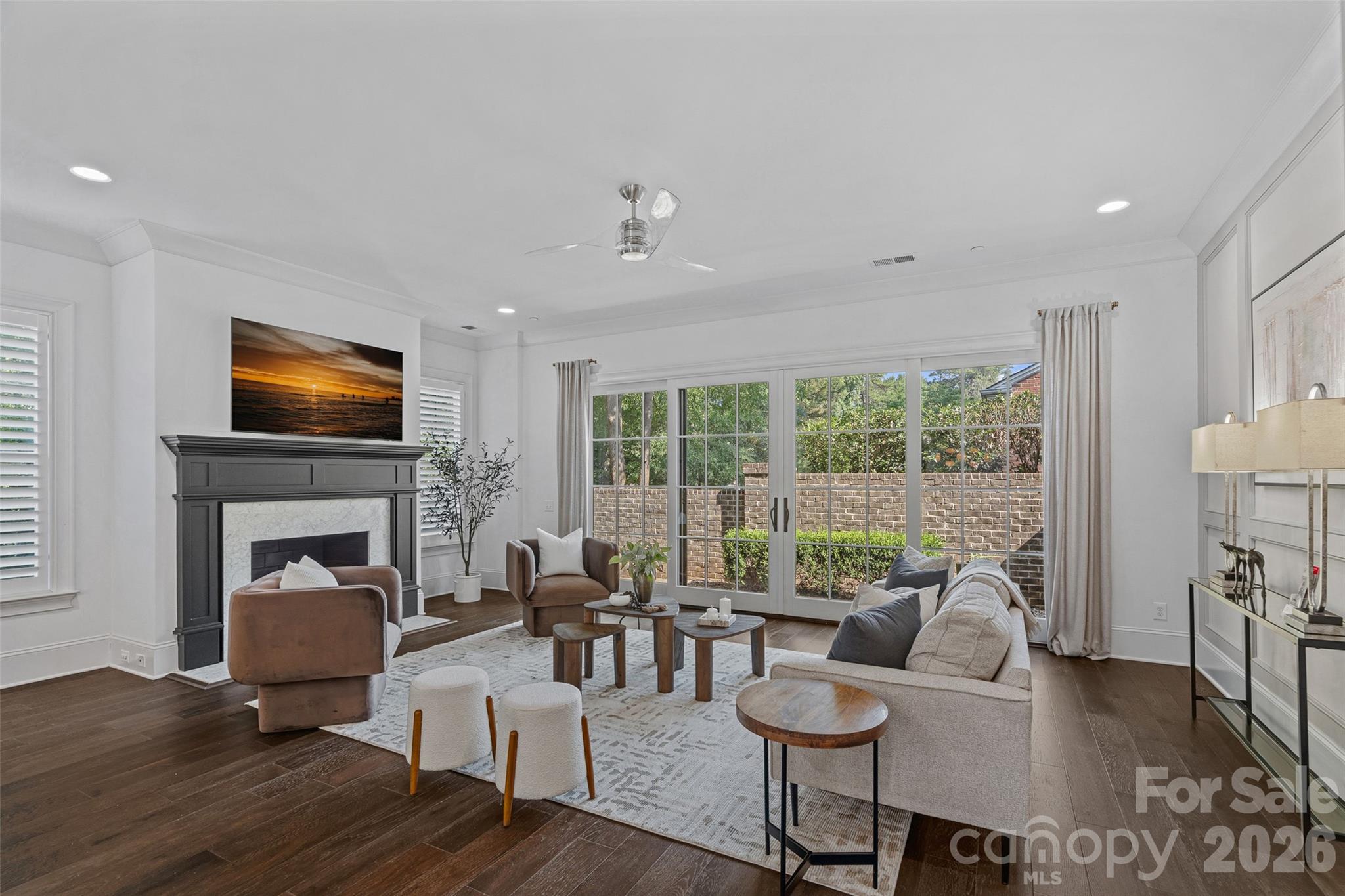 2023 Lynnwood Drive — Charlotte
