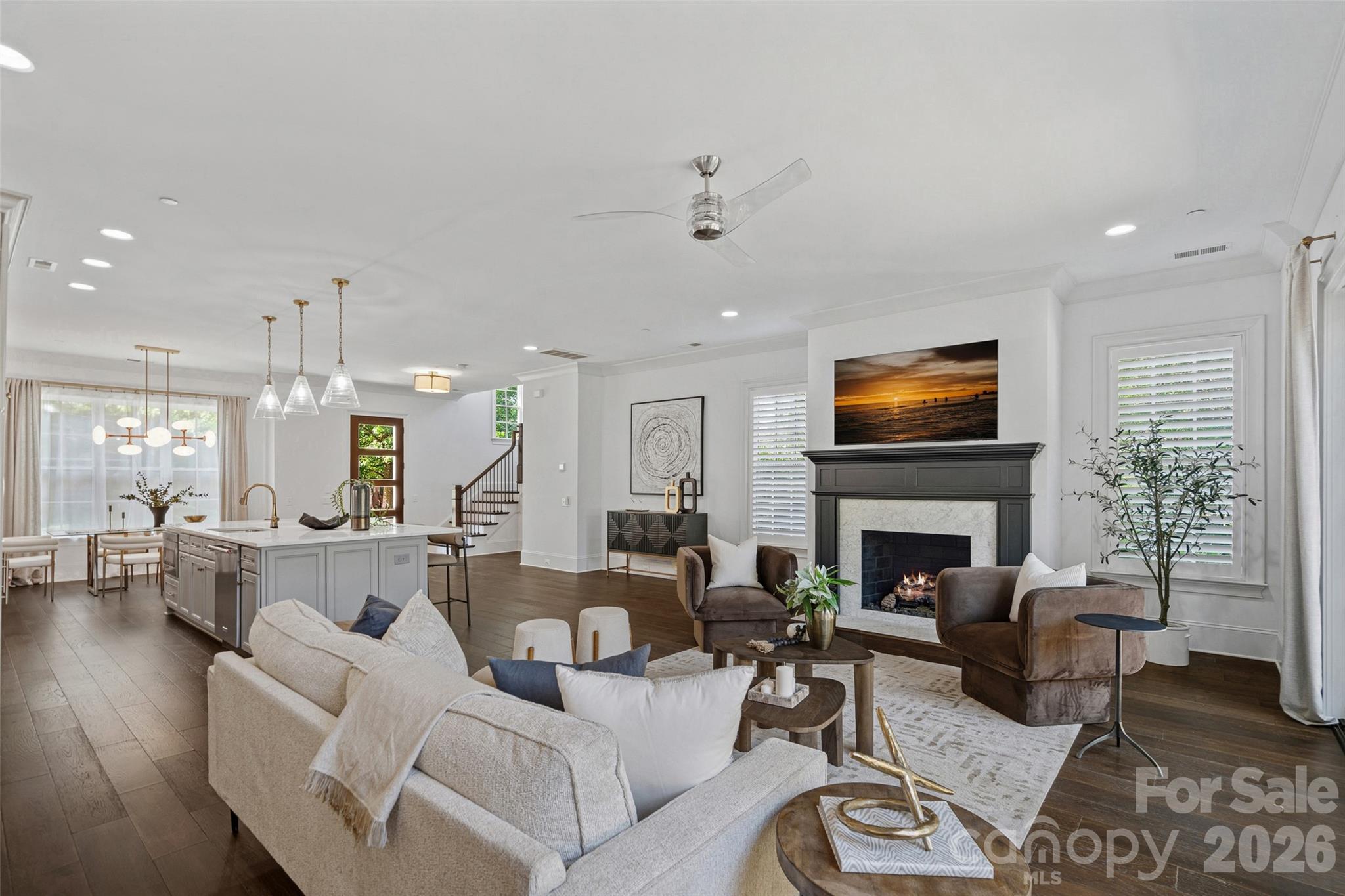 2023 Lynnwood Drive — Charlotte