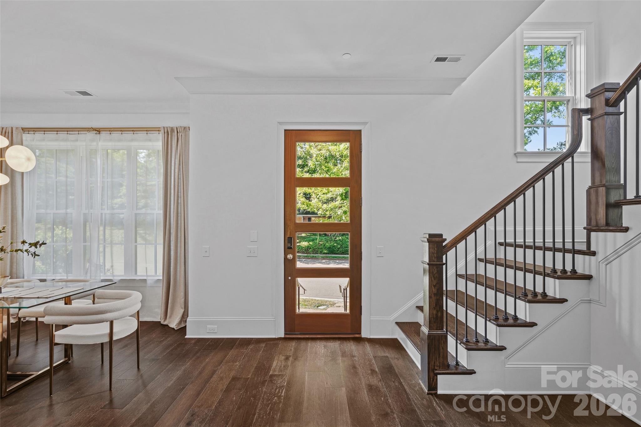 2023 Lynnwood Drive — Charlotte