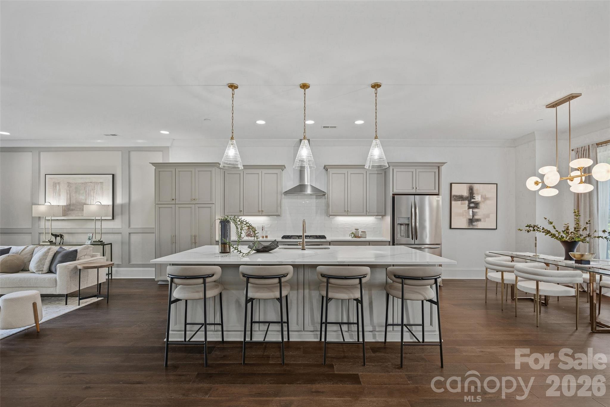 2023 Lynnwood Drive — Charlotte