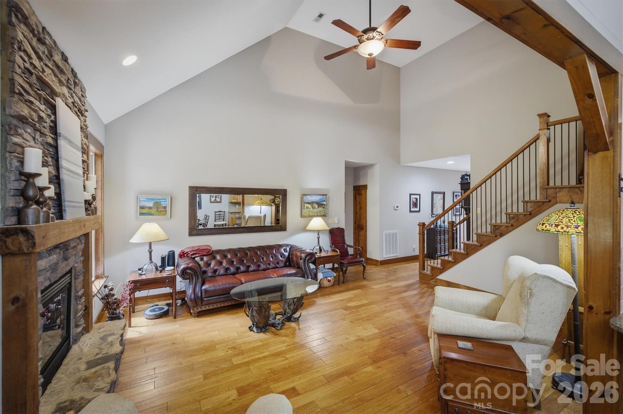 2185 Cottage Park Road — Morganton