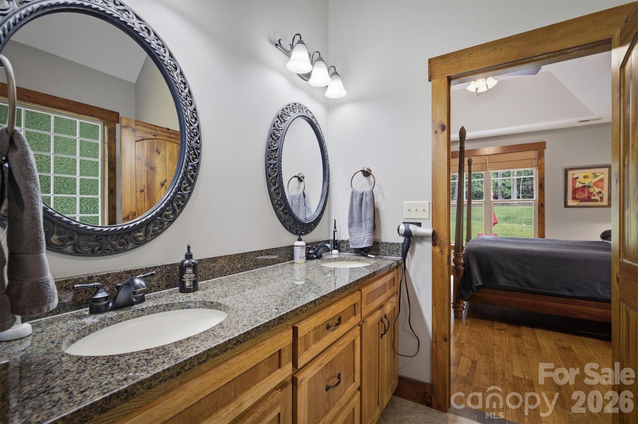 2185 Cottage Park Road — Morganton