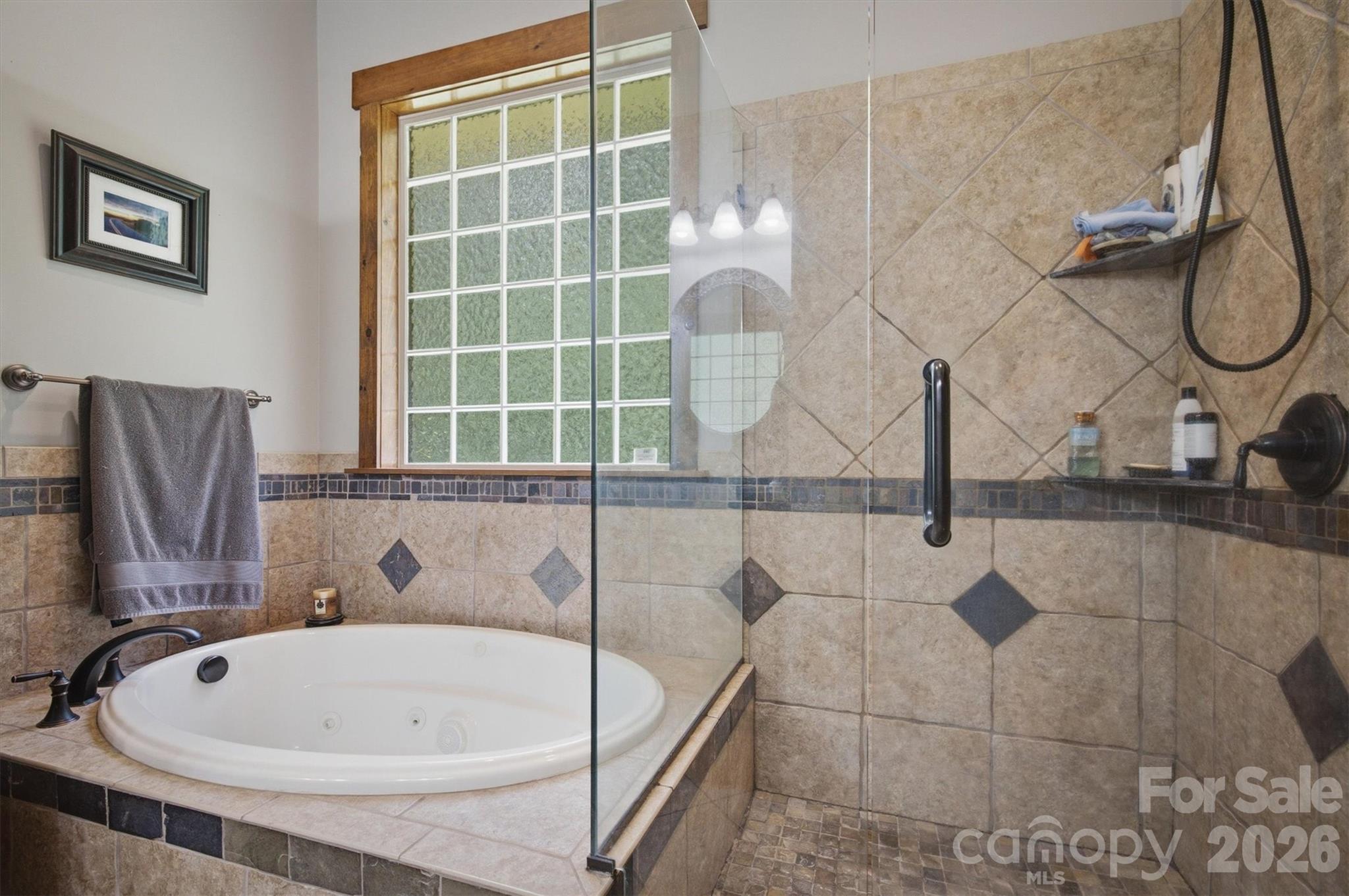 2185 Cottage Park Road — Morganton