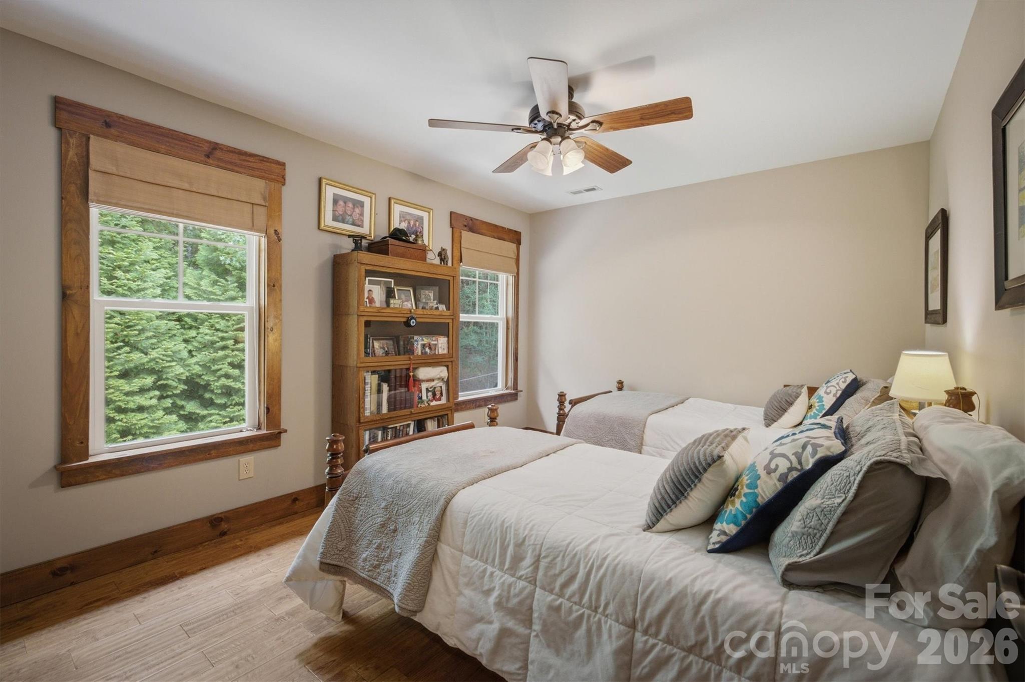 2185 Cottage Park Road — Morganton