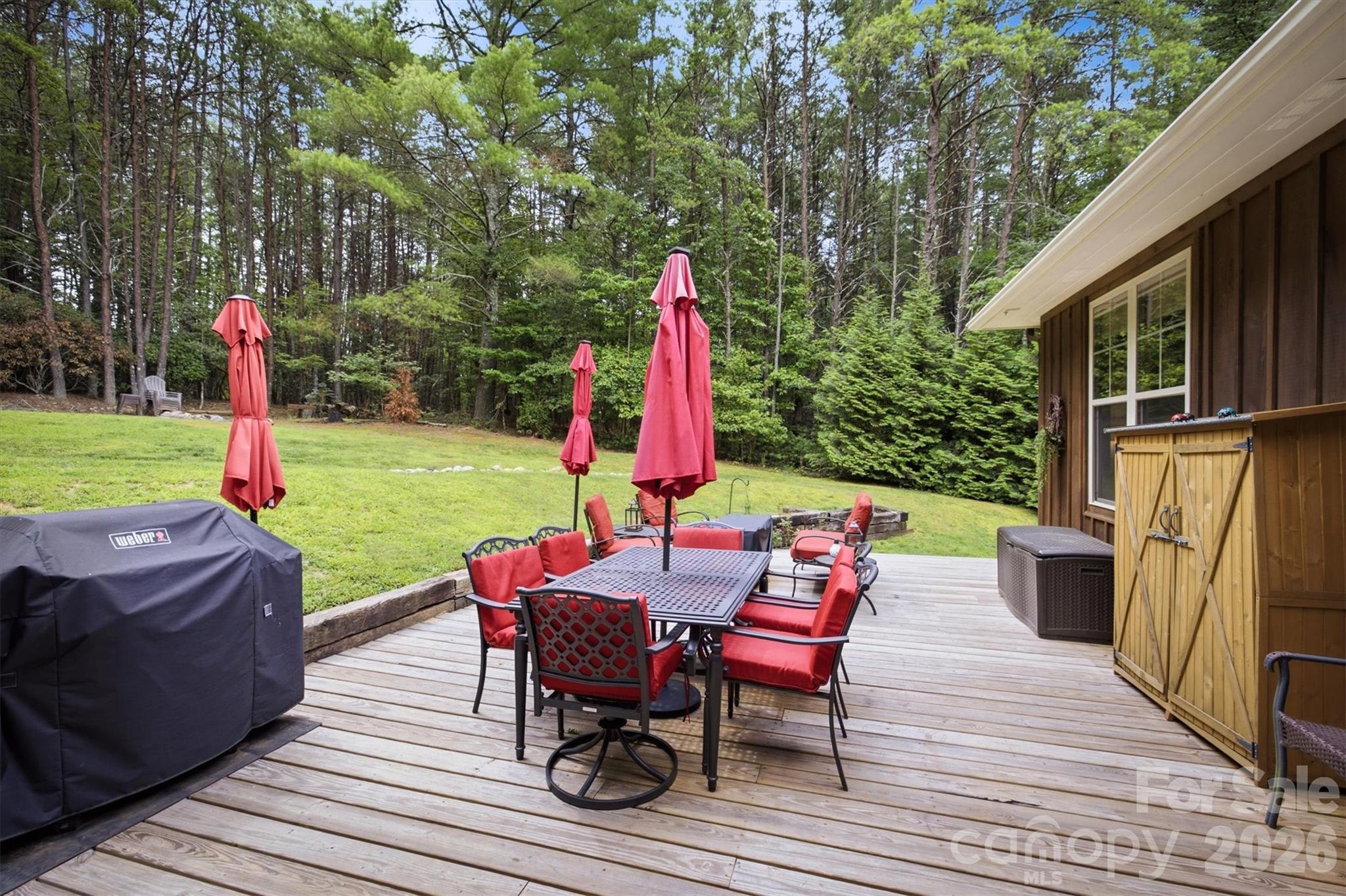 2185 Cottage Park Road — Morganton