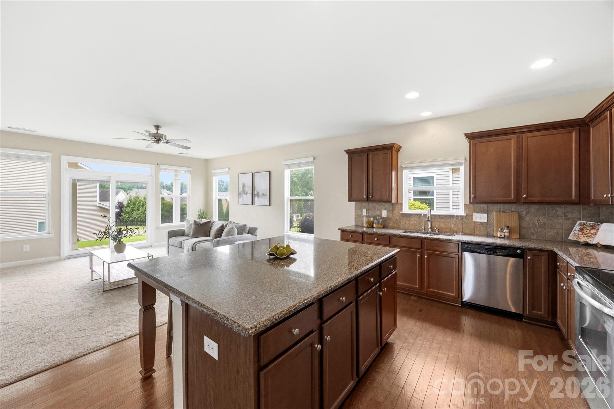 10974 Aspen Ridge Lane NW — Concord