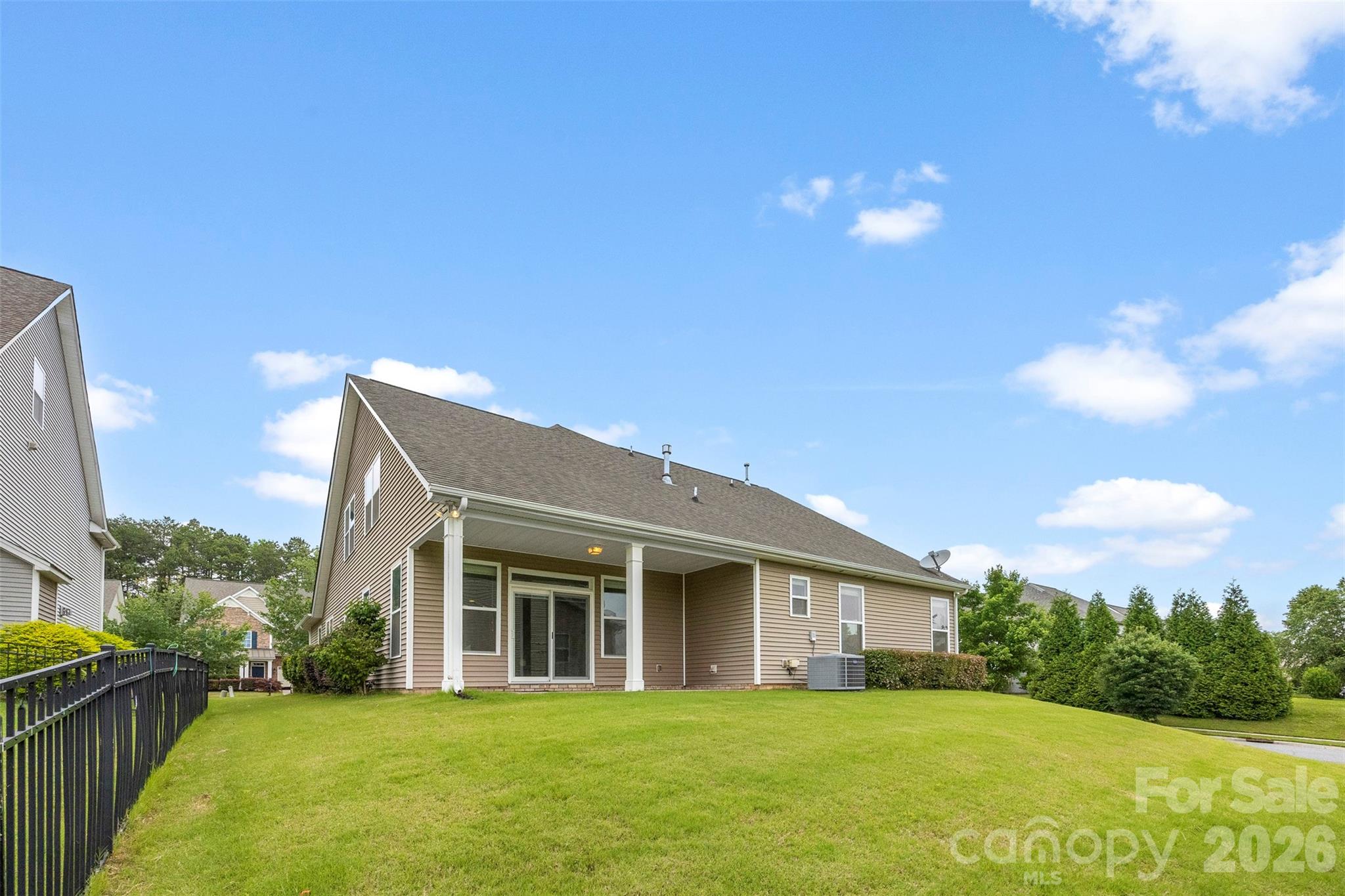 10974 Aspen Ridge Lane NW — Concord