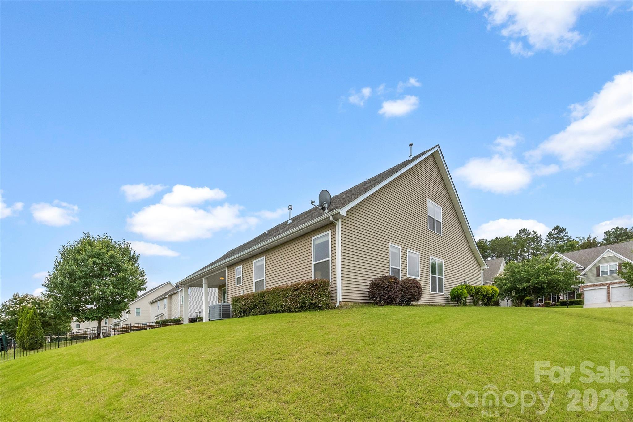 10974 Aspen Ridge Lane NW — Concord