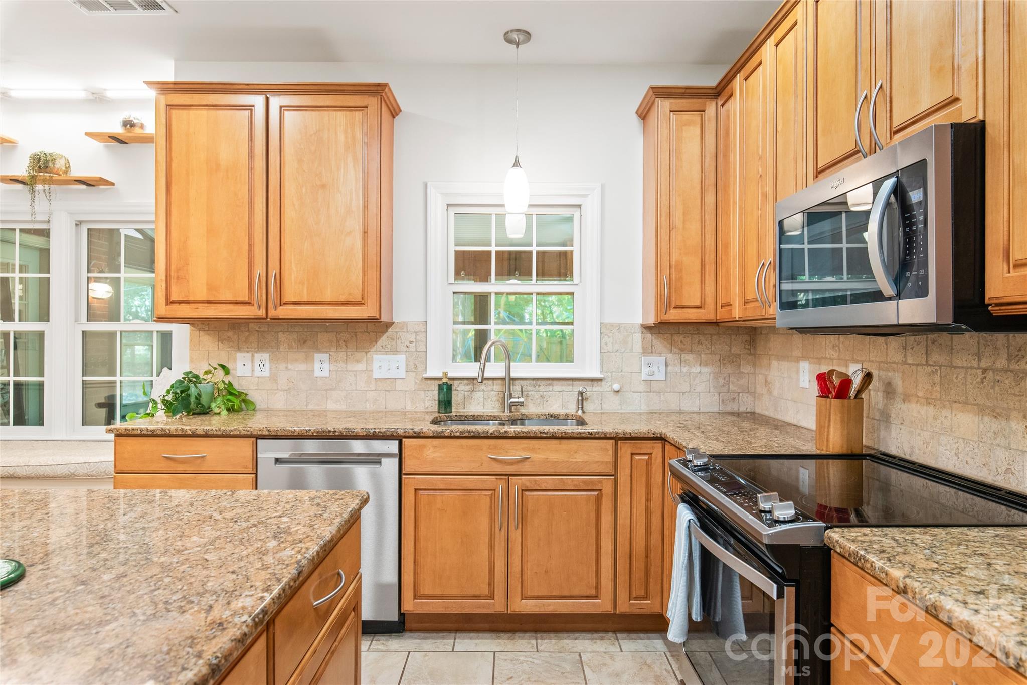 2908 Seton Drive — Matthews