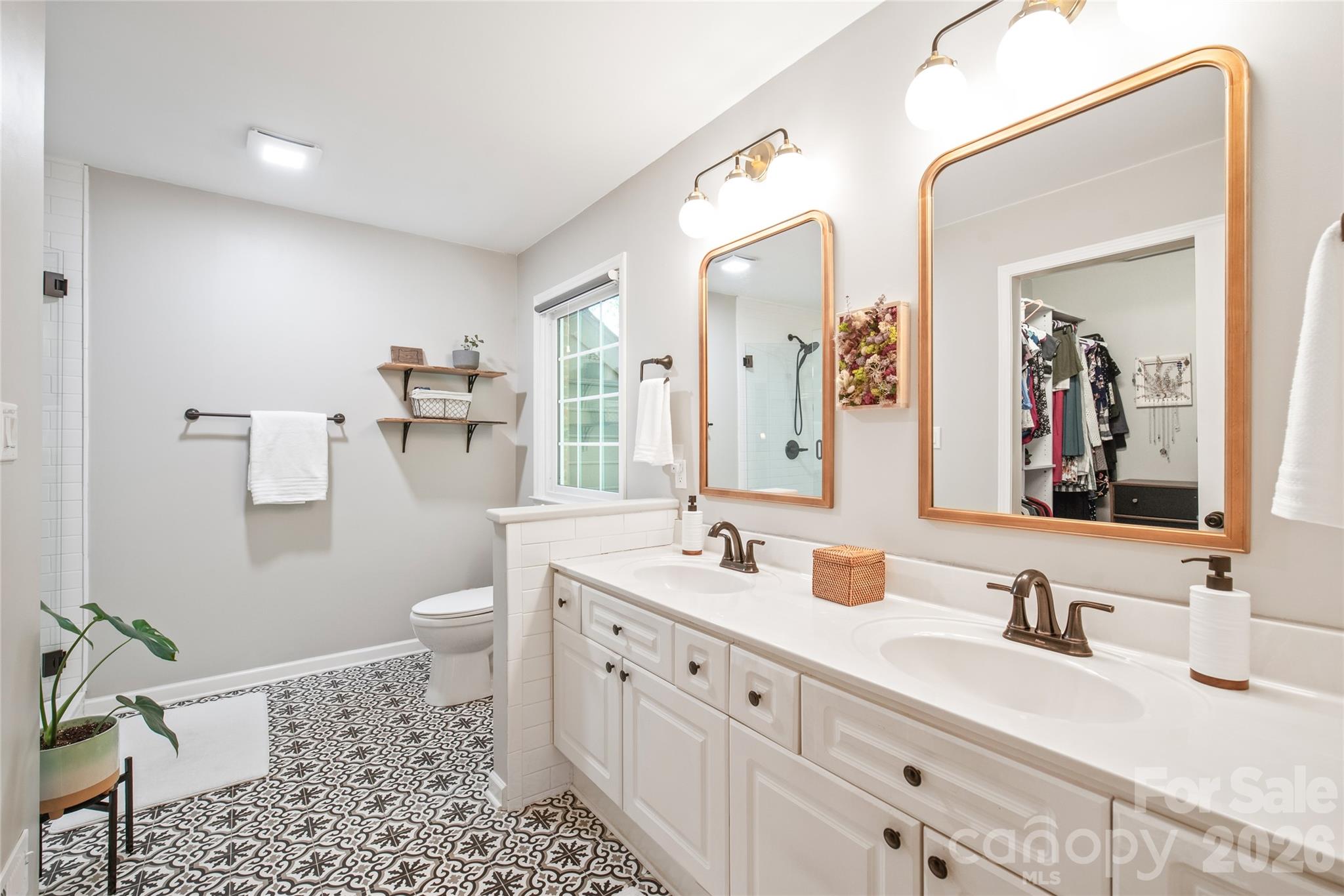 2908 Seton Drive — Matthews
