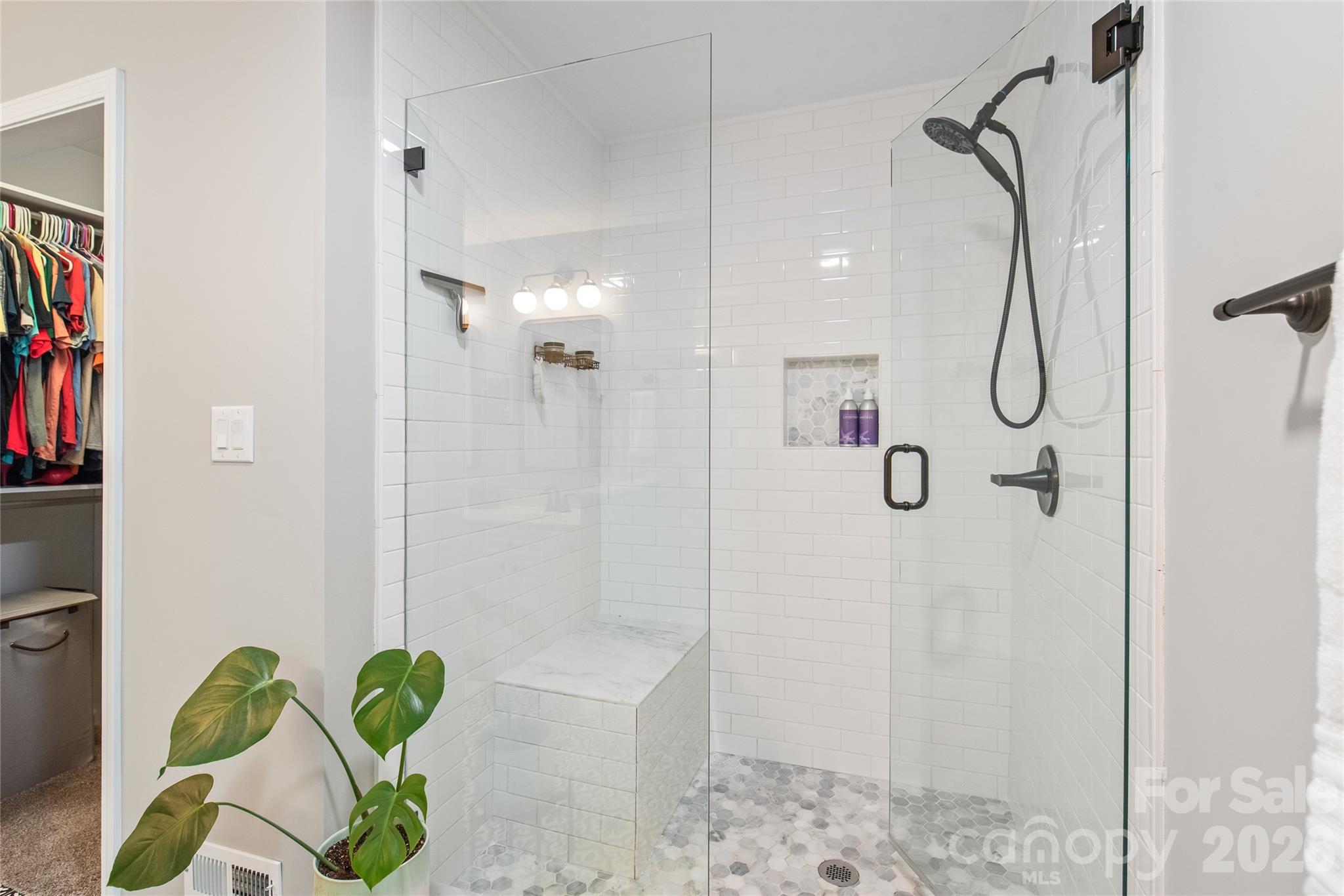 2908 Seton Drive — Matthews