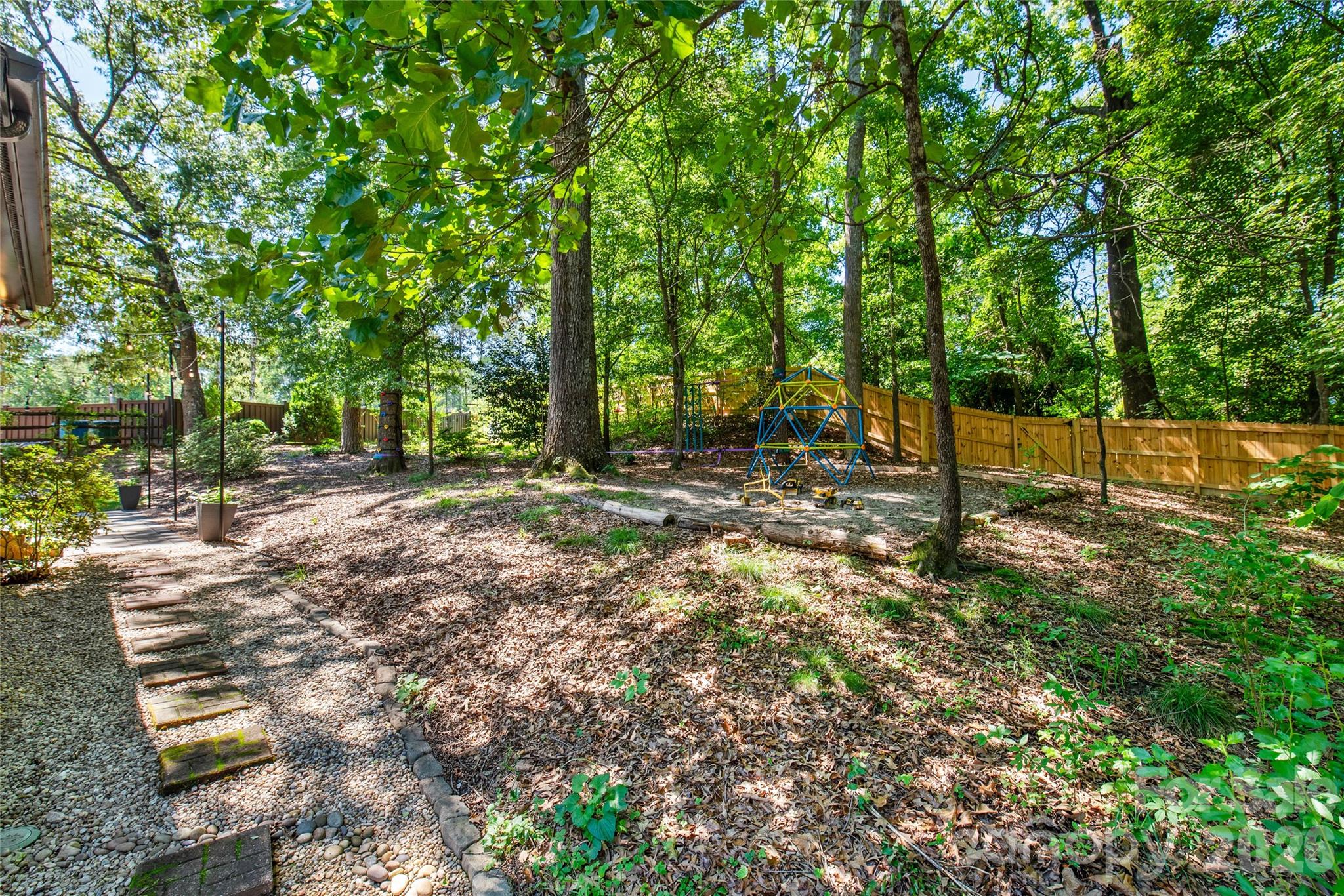 2908 Seton Drive — Matthews