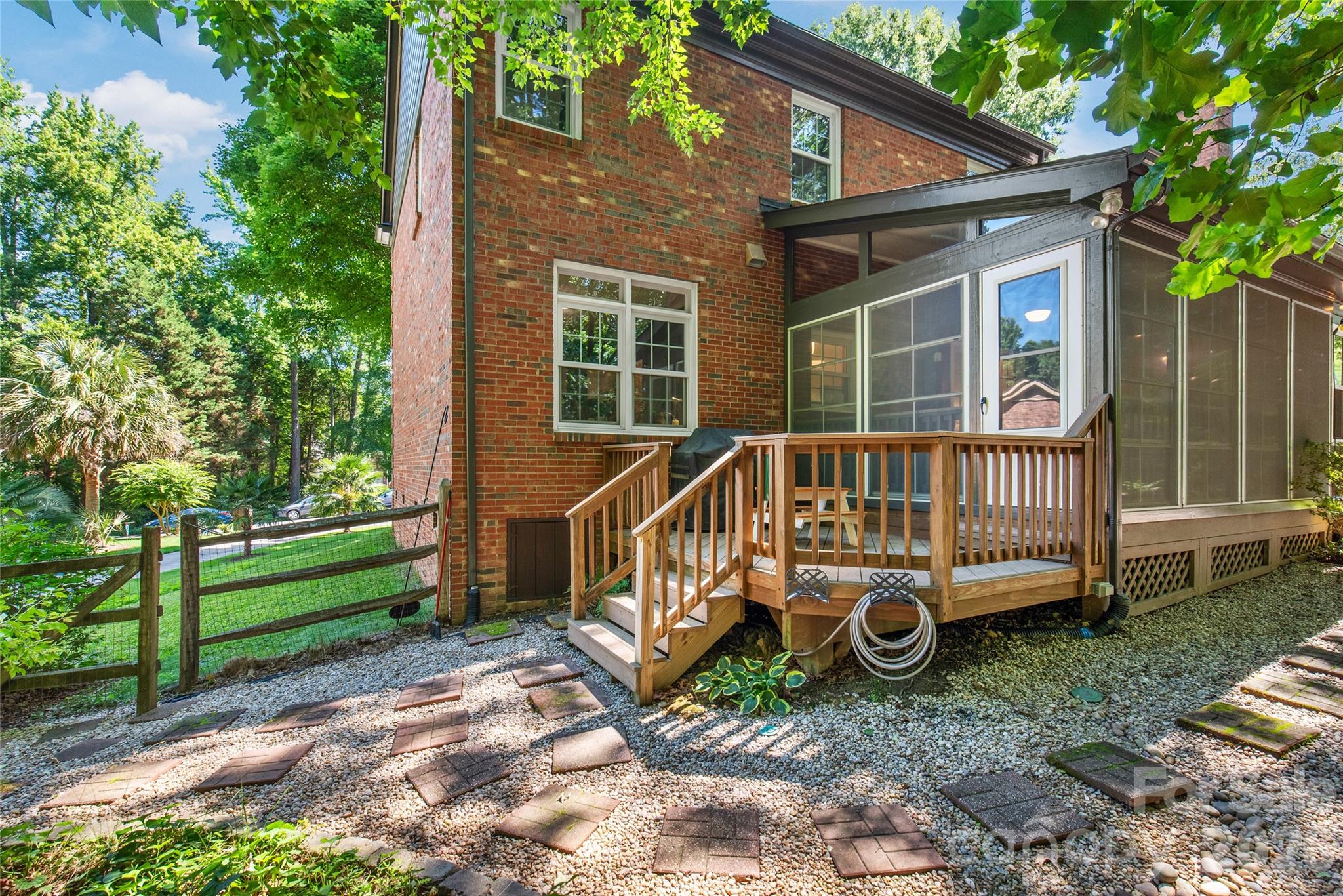 2908 Seton Drive — Matthews