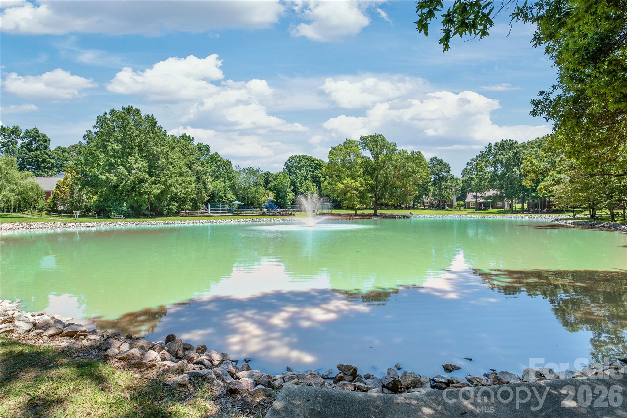 2908 Seton Drive — Matthews