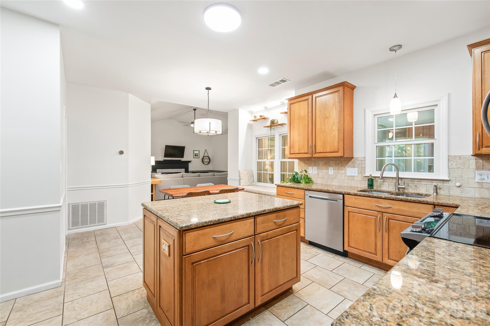 2908 Seton Drive — Matthews