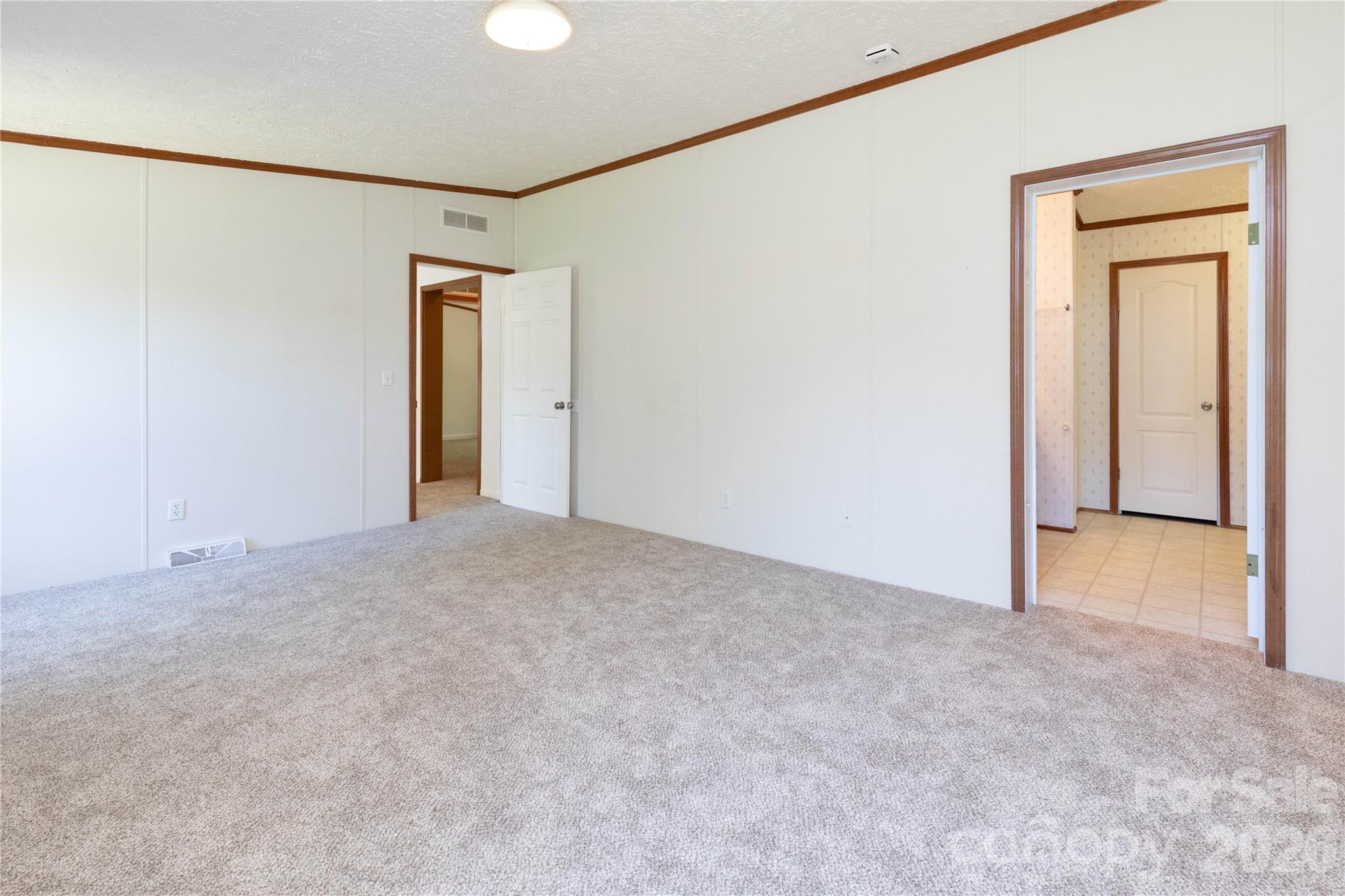 25 Sienna Drive — Asheville