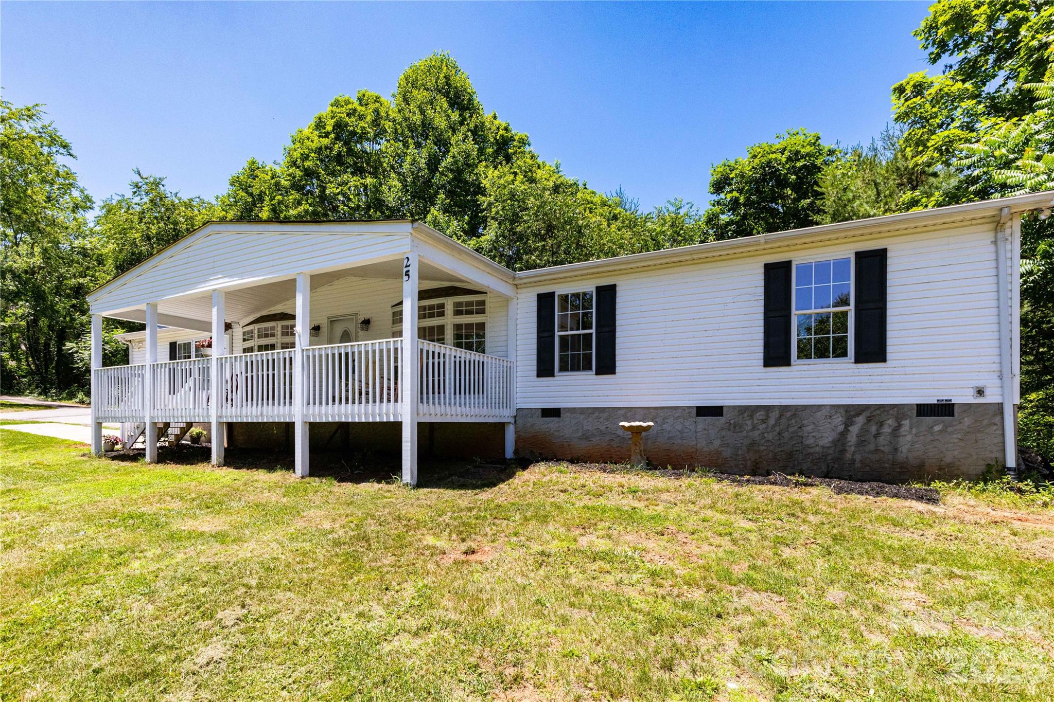 25 Sienna Drive — Asheville