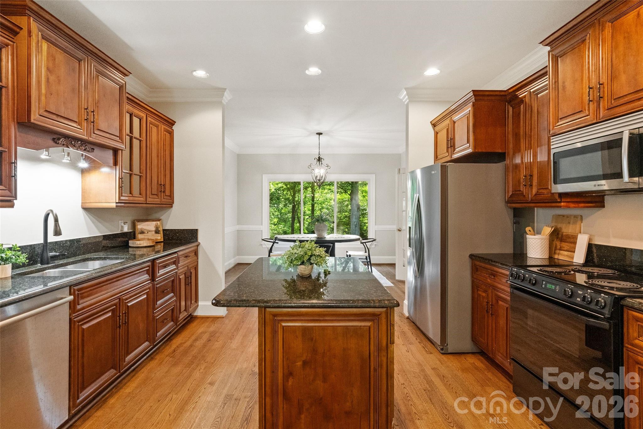 3406 Peninsula Court — Monroe