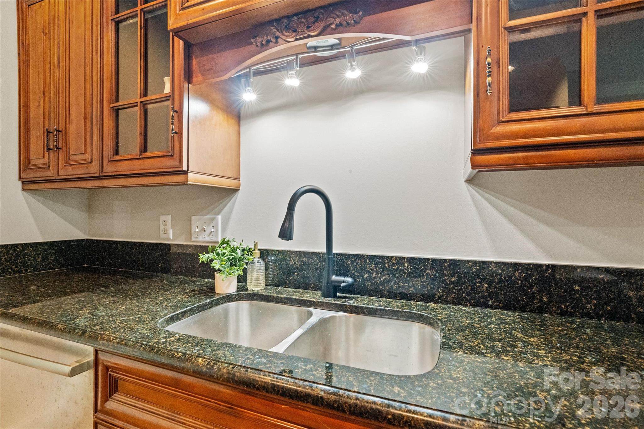3406 Peninsula Court — Monroe