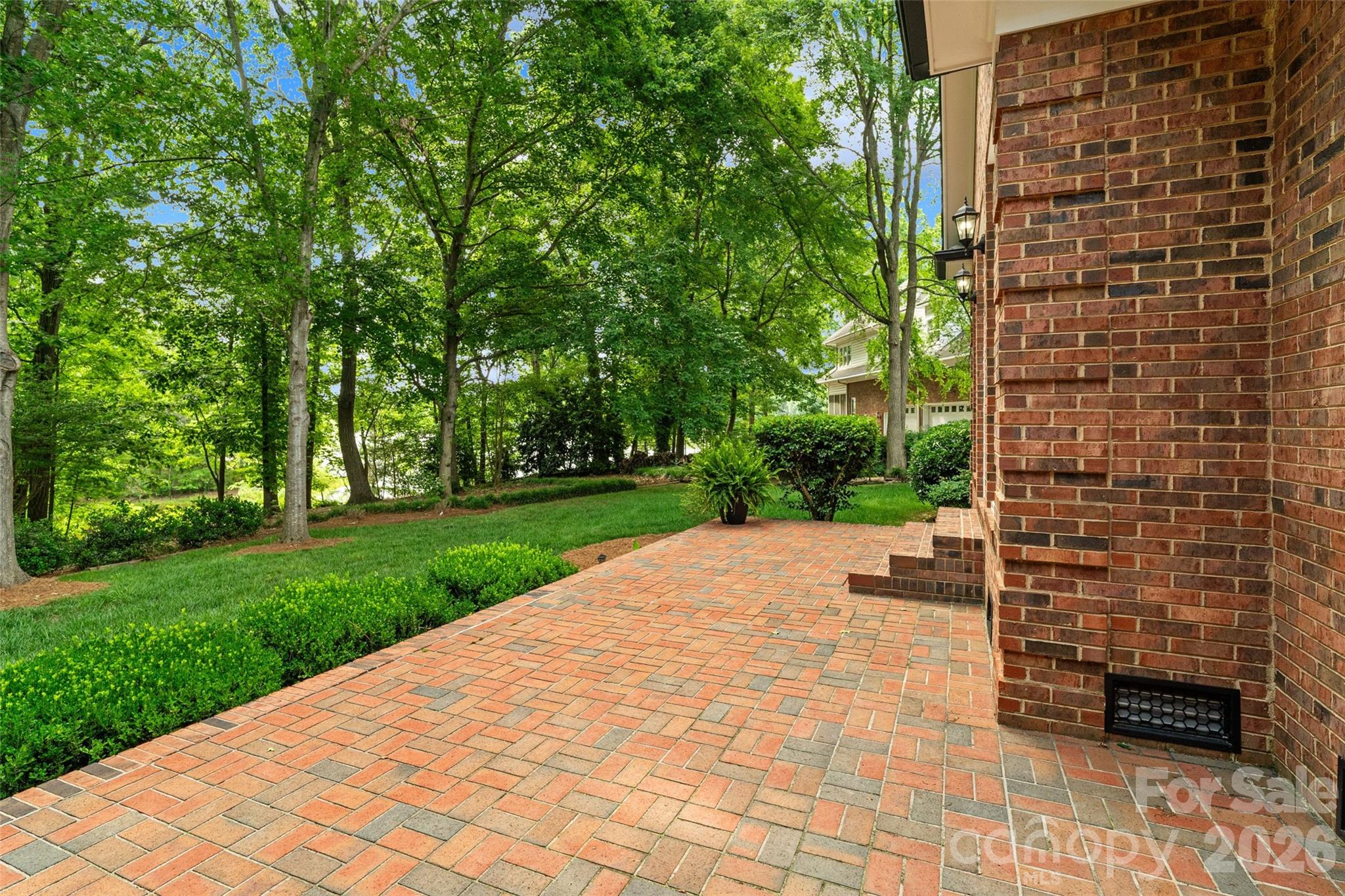 3406 Peninsula Court — Monroe