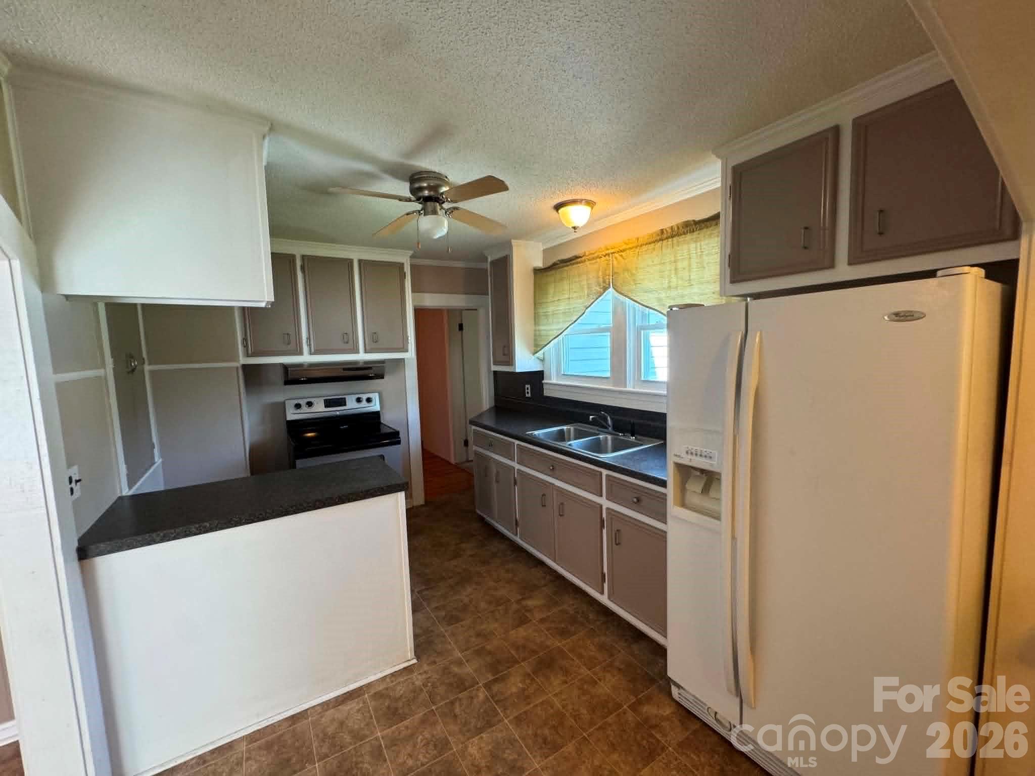 1230 Zephyr Mountain Park Road — State Road