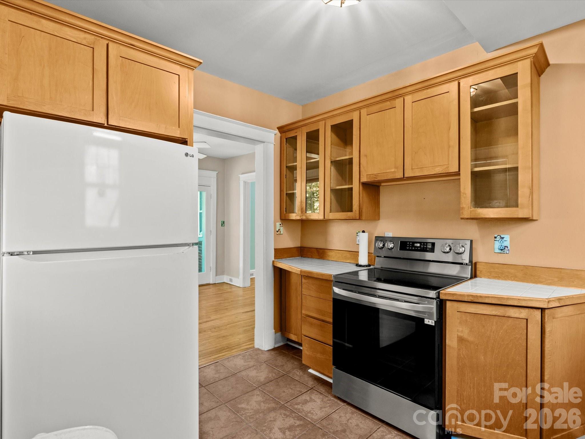 15 Sylvan Avenue — Asheville