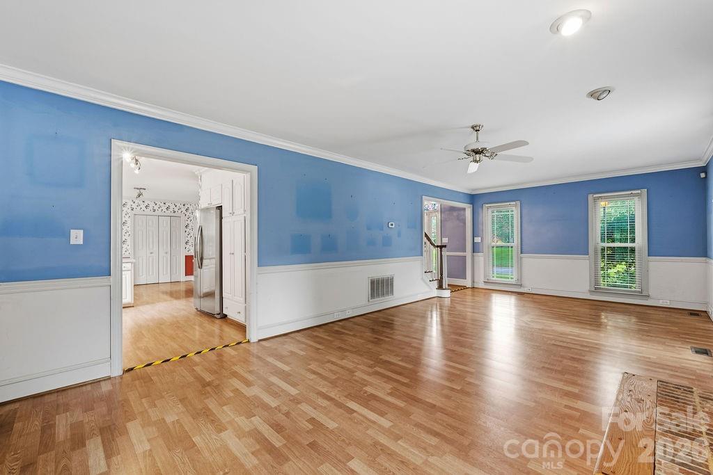 16524 Ranger Trail — Huntersville