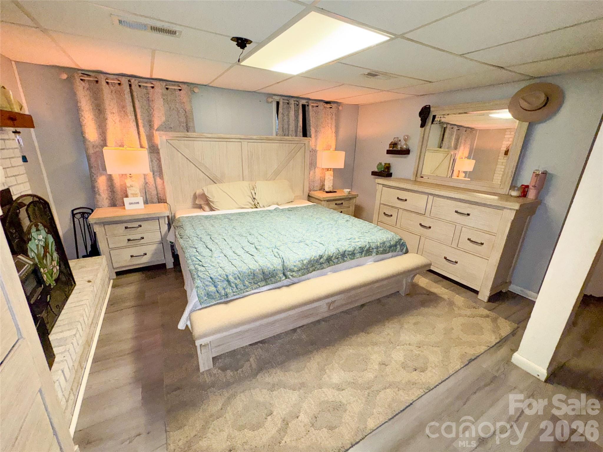 307 Meadowbrook Drive — Newton