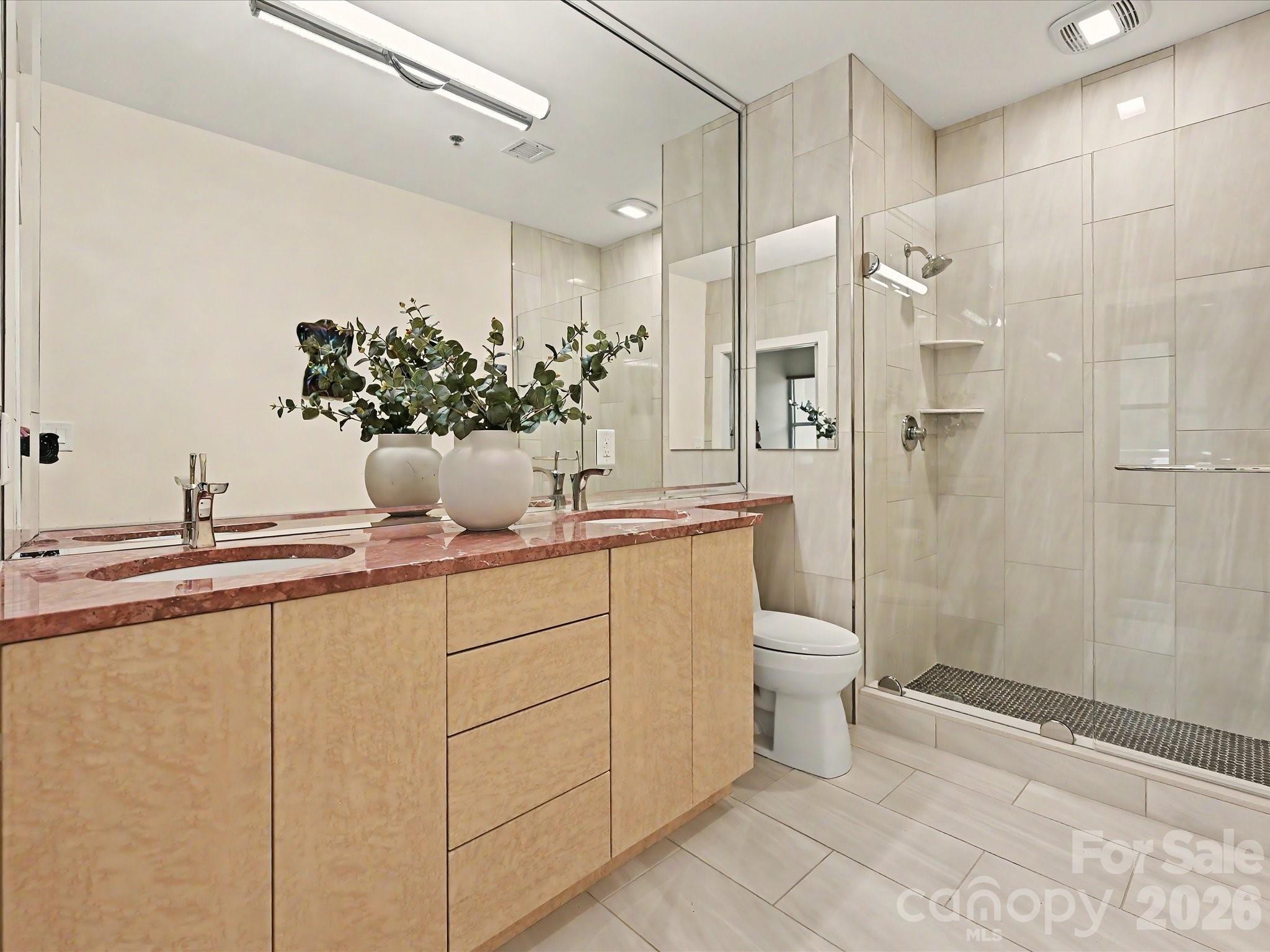 127 N Tryon Street #509.510 — Charlotte