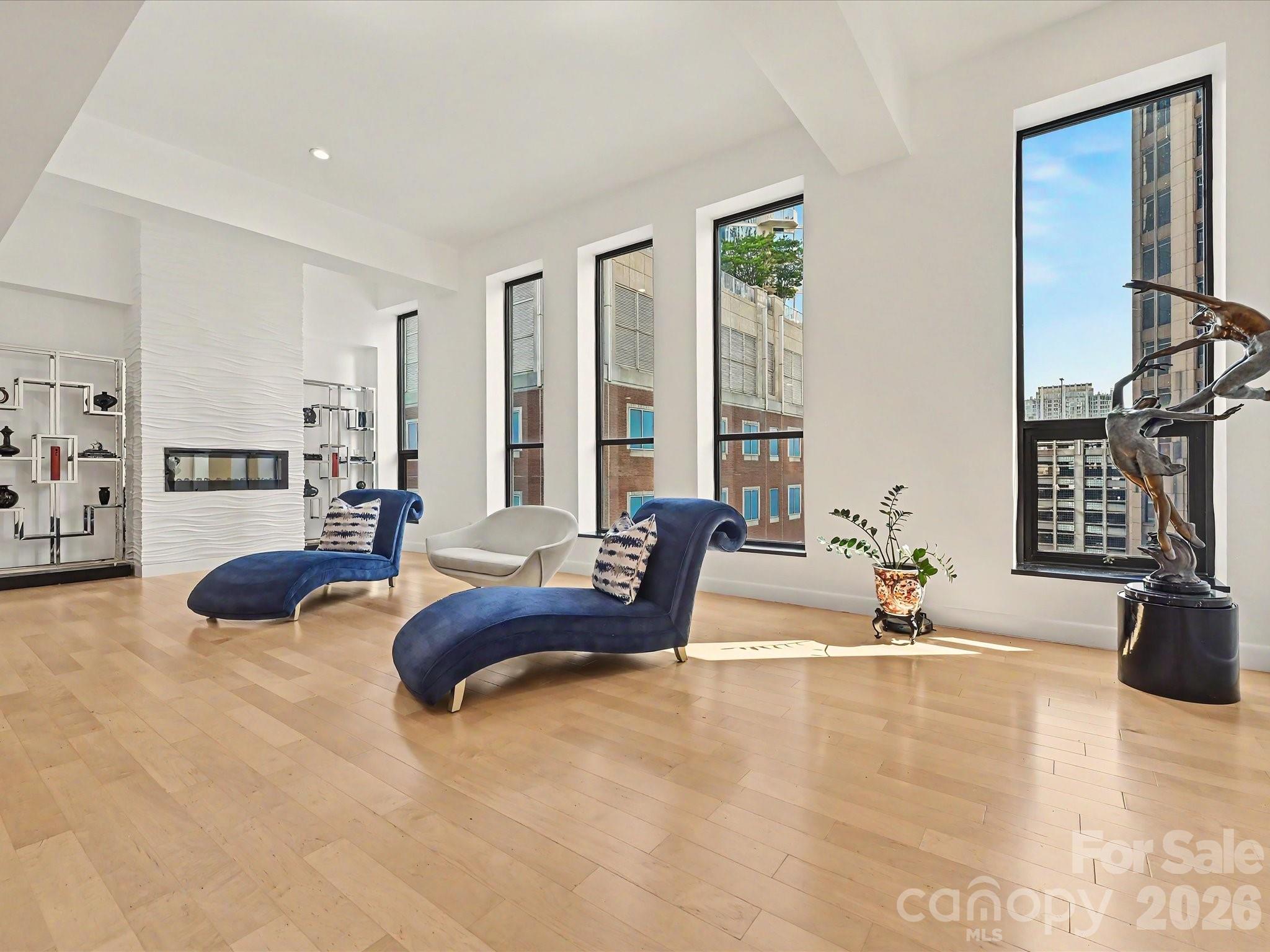 127 N Tryon Street #509.510 — Charlotte