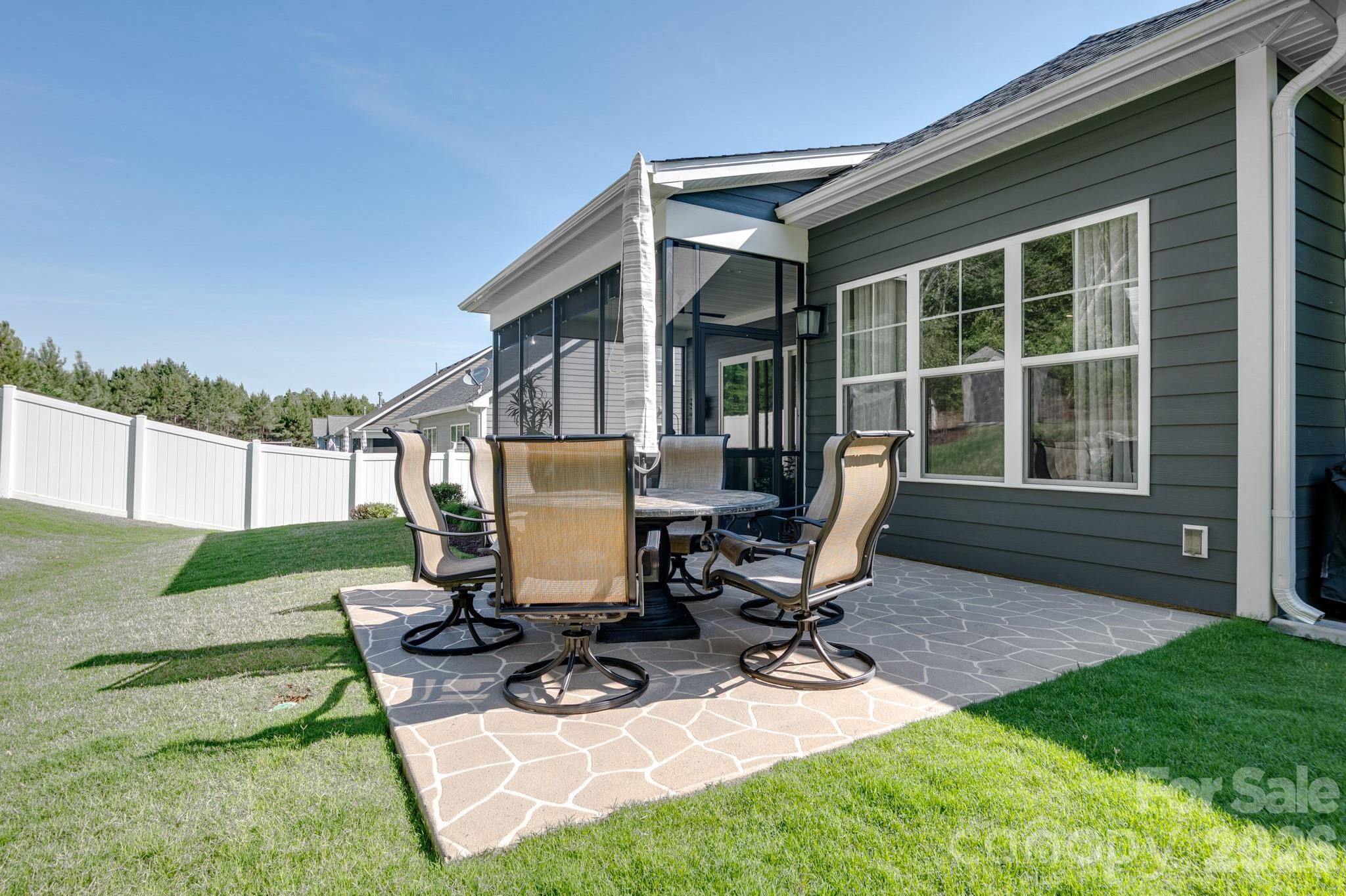 175 Wescot Drive — Concord