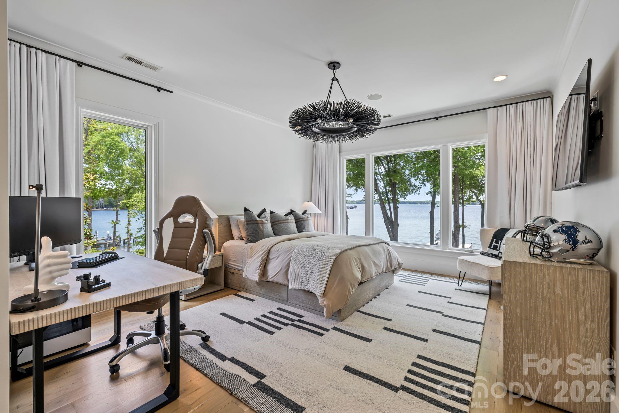 215 Milford Circle — Mooresville