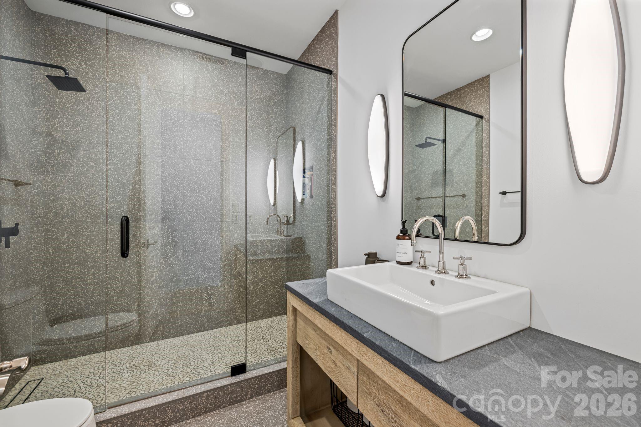 215 Milford Circle — Mooresville