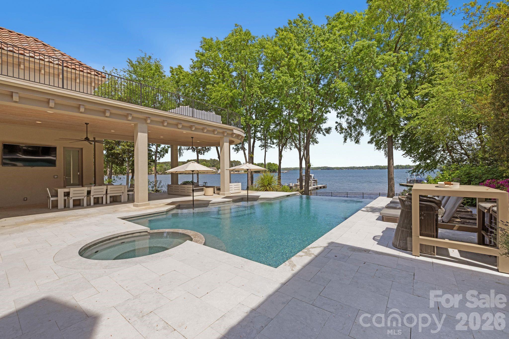 215 Milford Circle — Mooresville