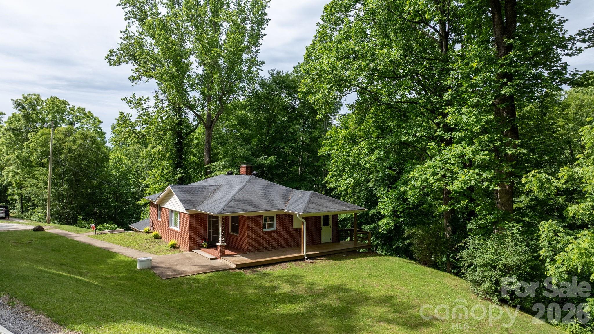 4073 NC 226A Highway — Marion