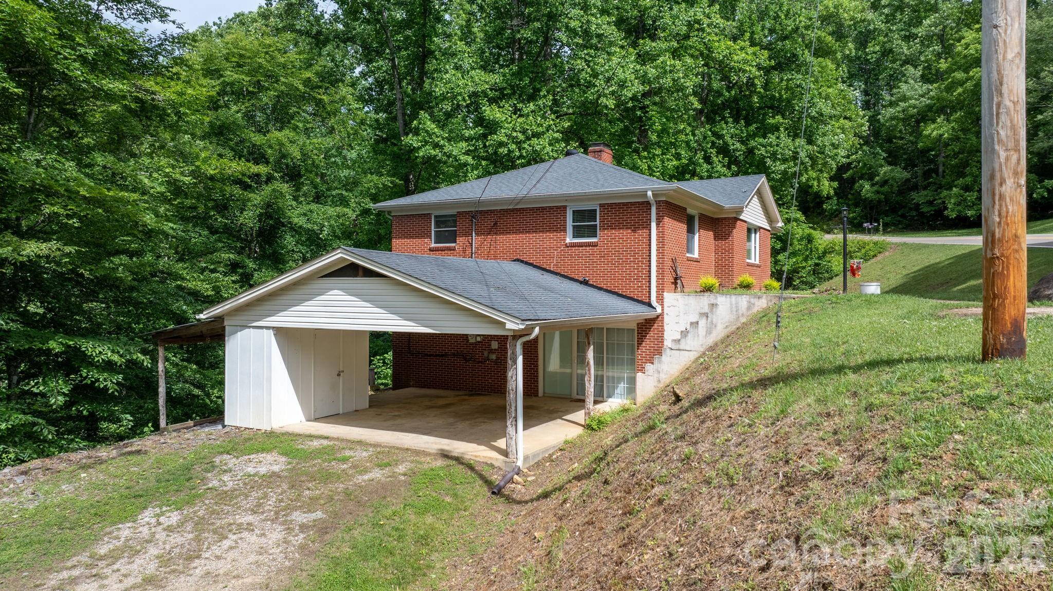 4073 NC 226A Highway — Marion