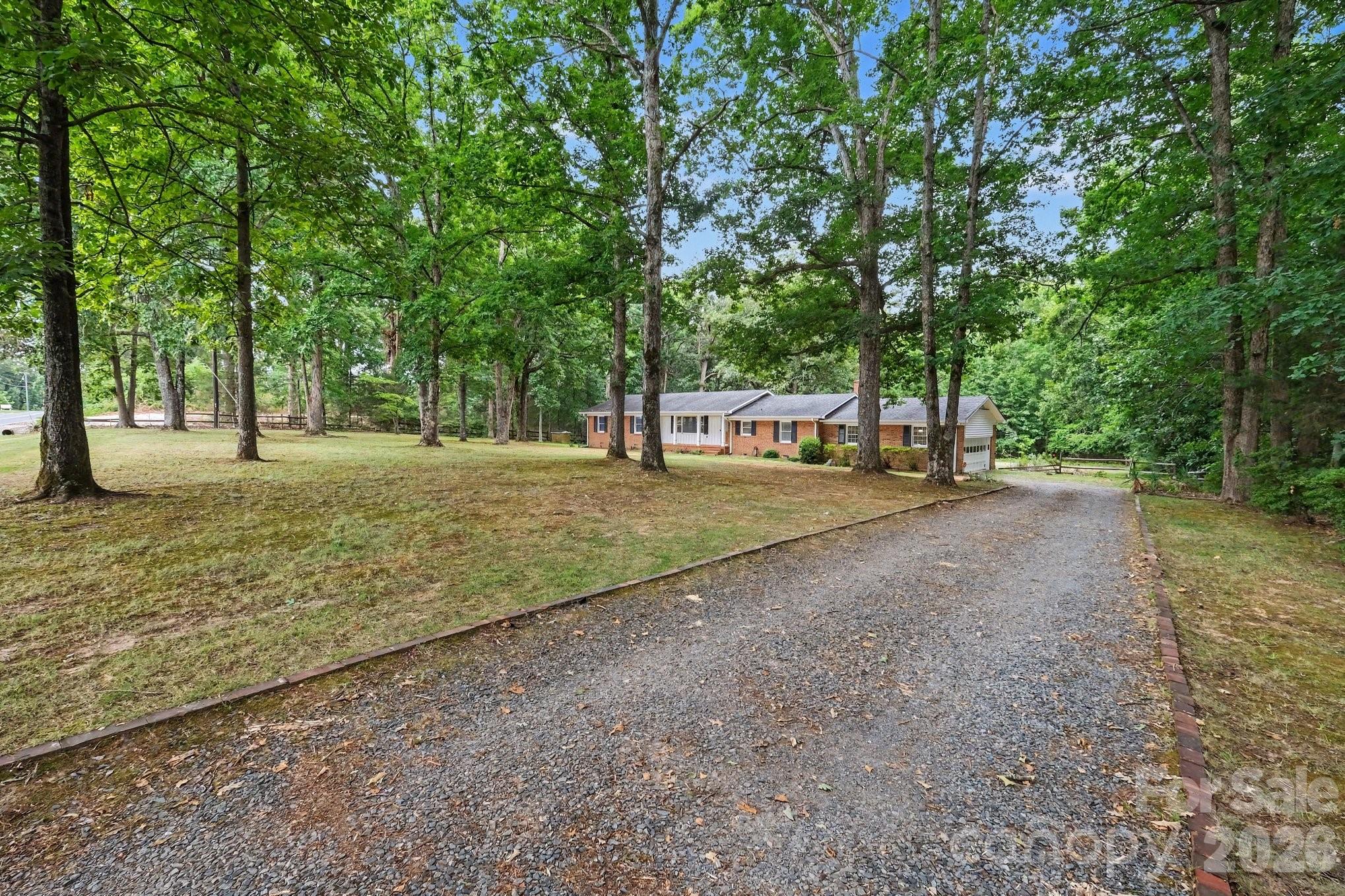 11980 Flowes Store Road — Midland