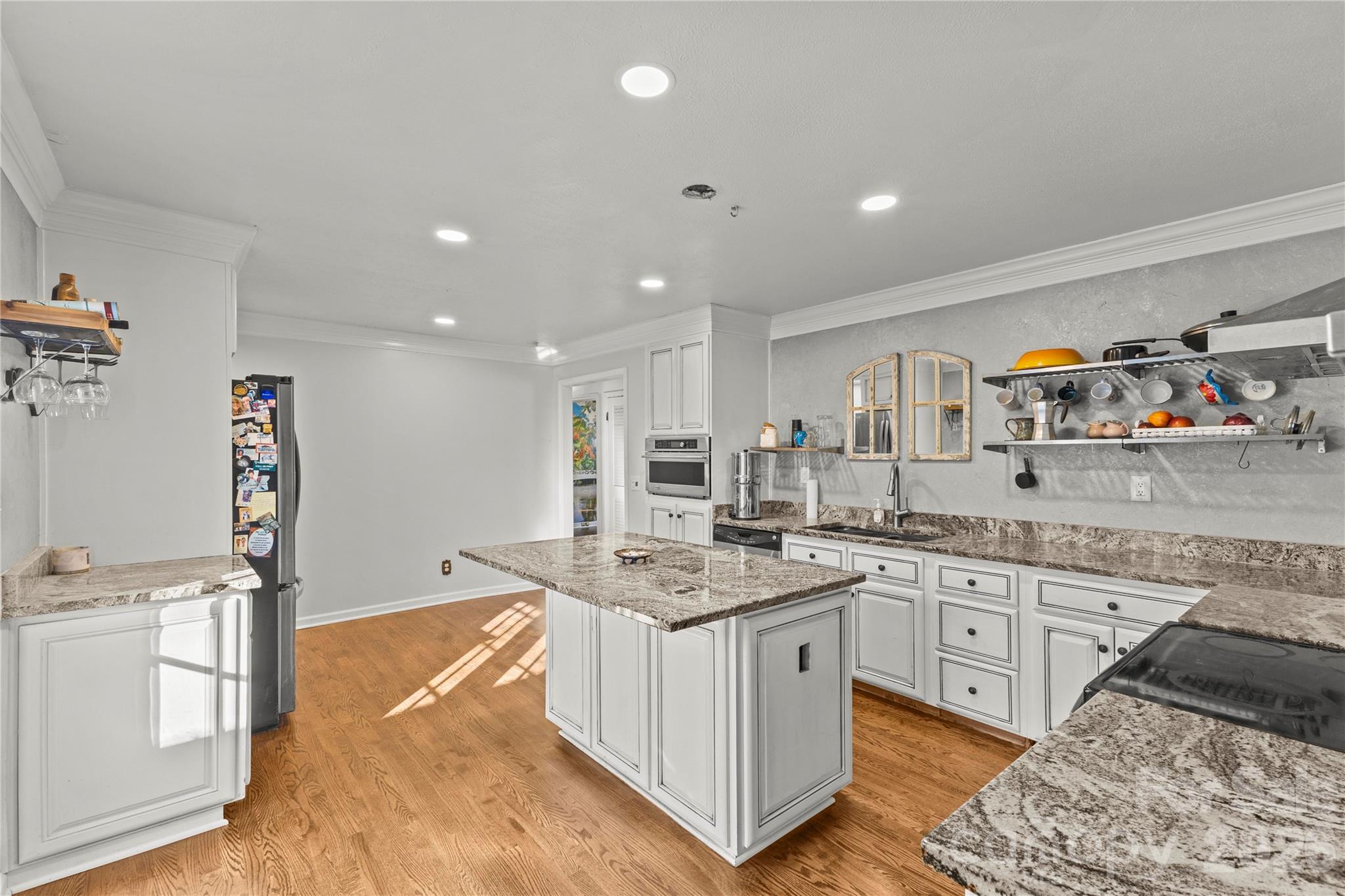 117 Robinson Avenue — Matthews