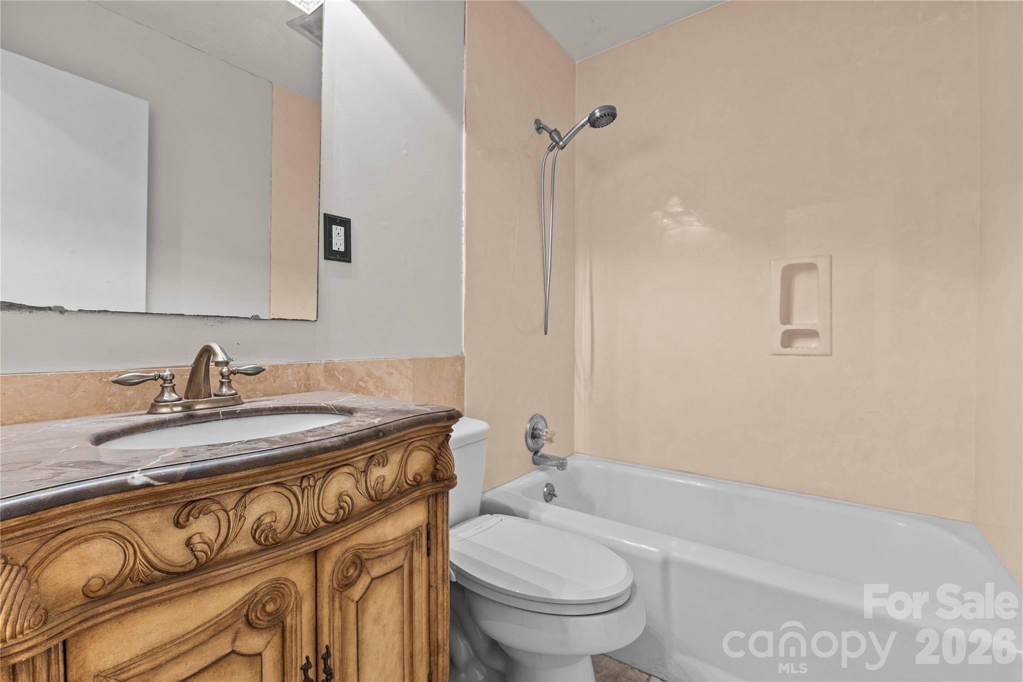 117 Robinson Avenue — Matthews