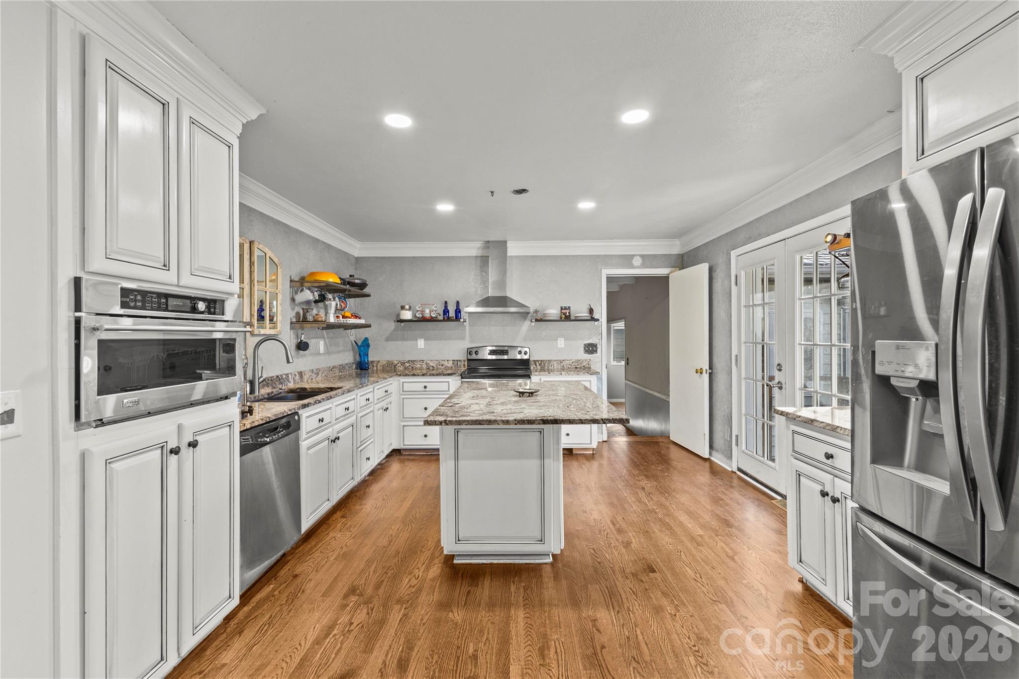 117 Robinson Avenue — Matthews